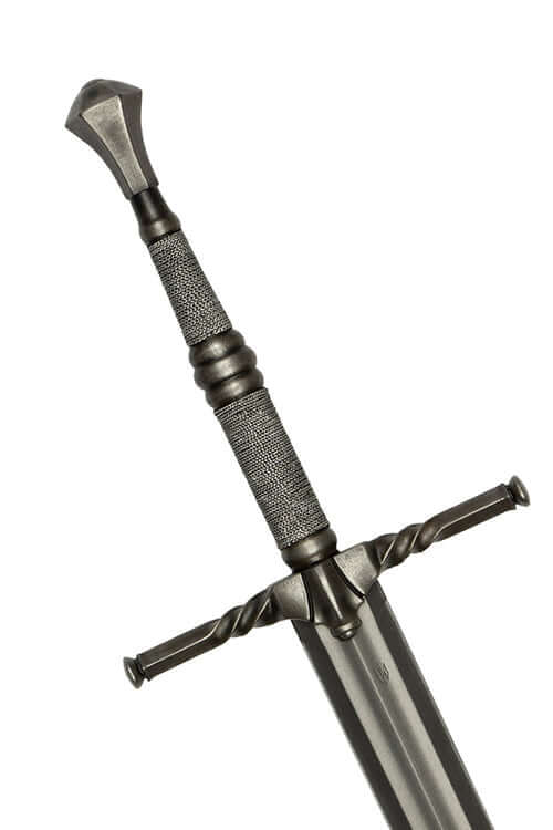 Calimacil sword with ornate hilt and blade, showcasing craftsmanship in the Calimacil collection.