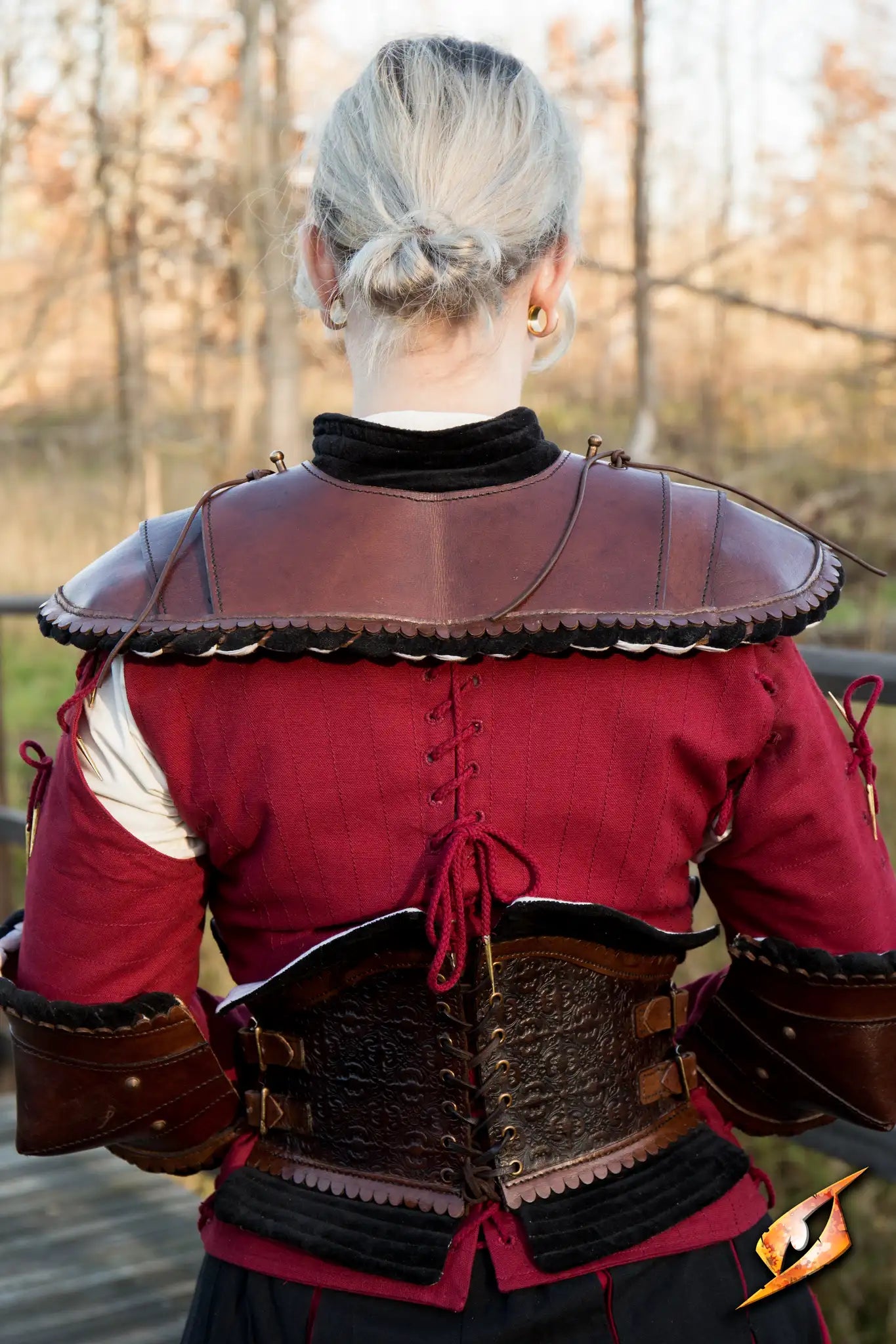 Noble Leather Gorget