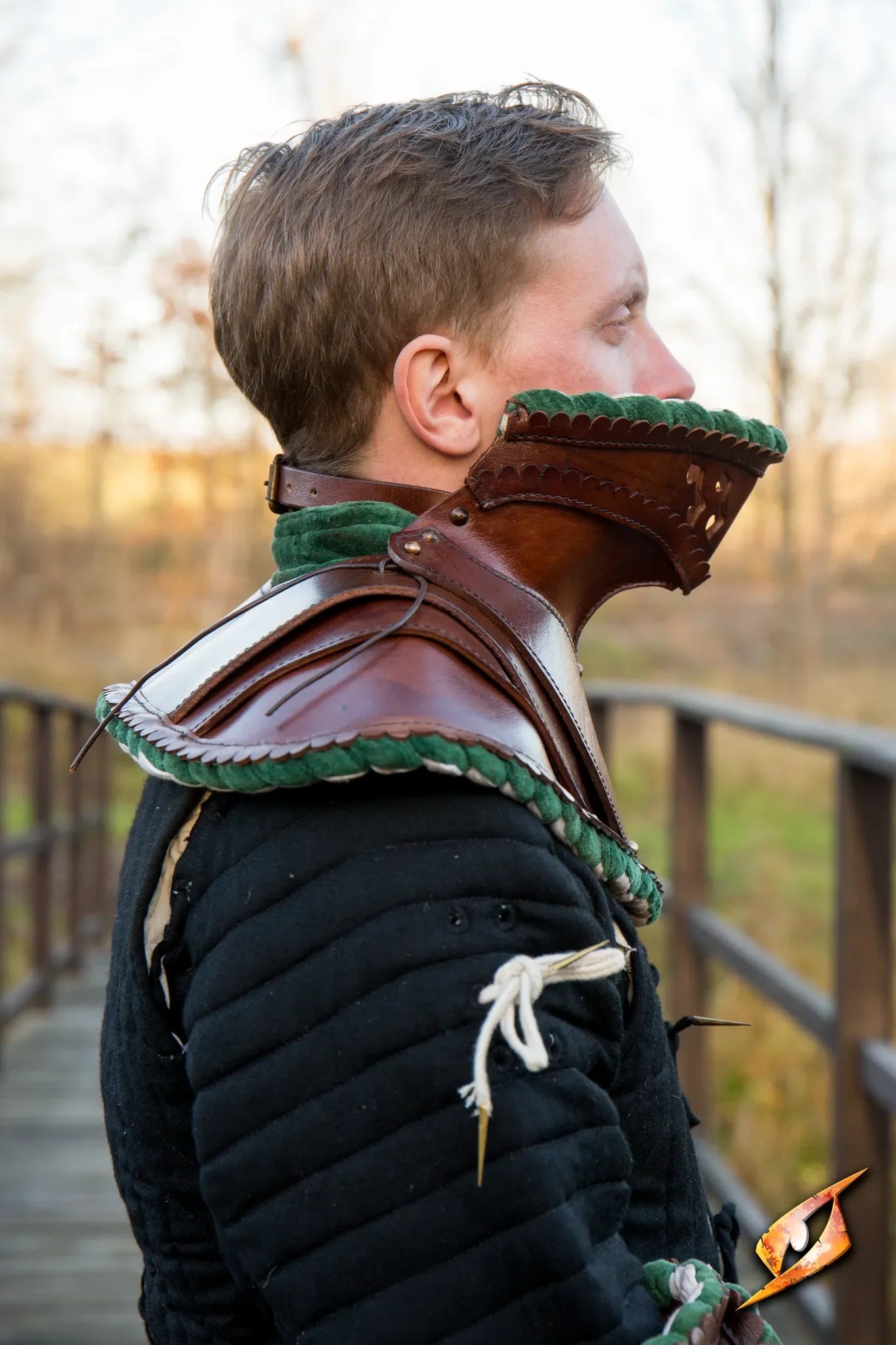 Noble Leather Gorget