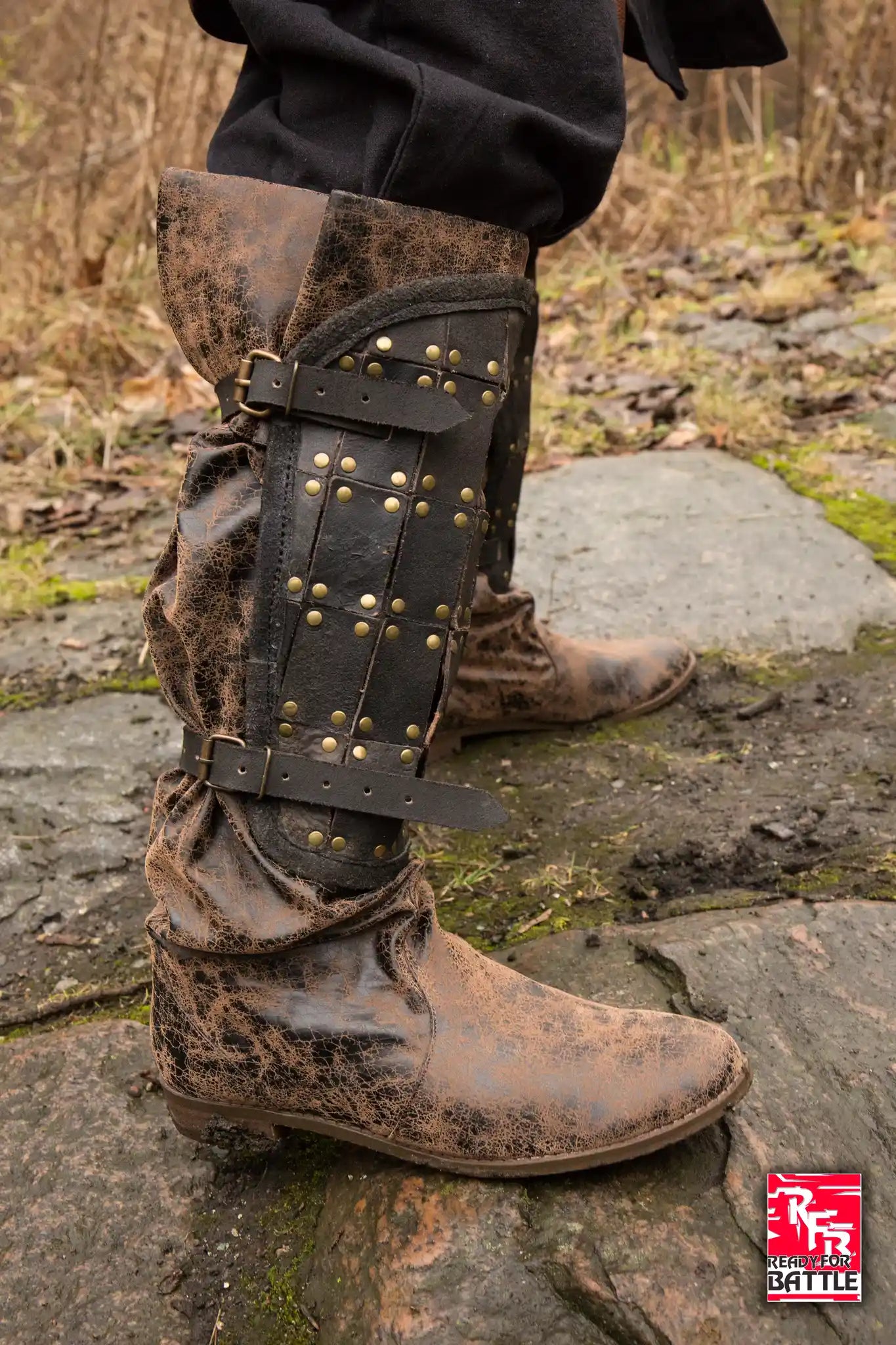 RFB Fighter Greaves