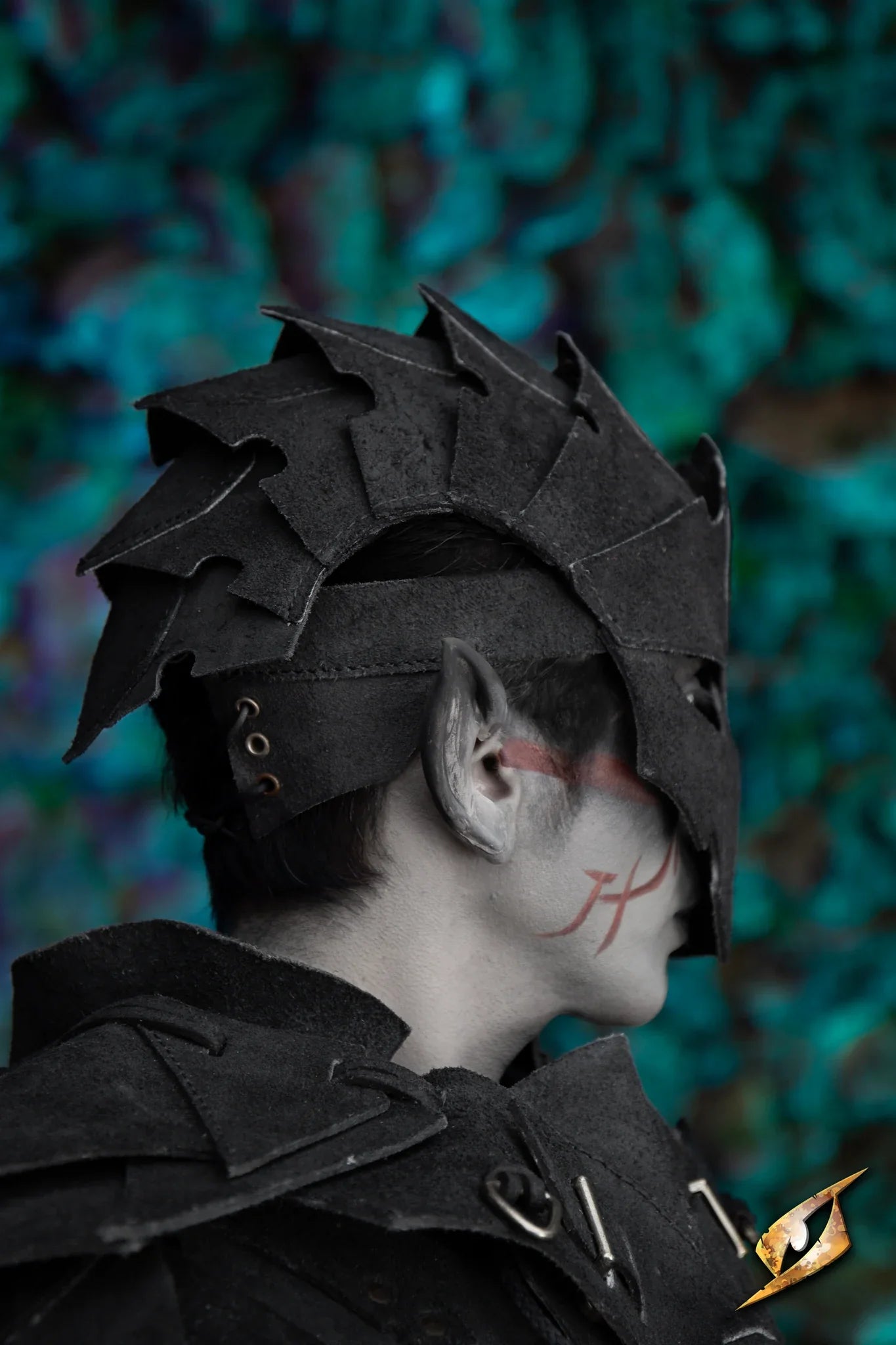 Assassin helmet - Suede