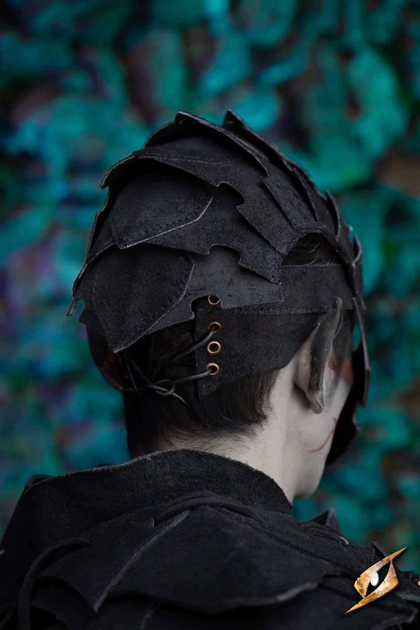 Assassin helmet - Suede