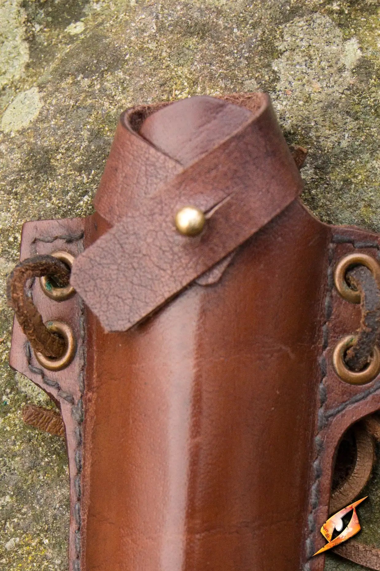 Thrust Knife & Holder