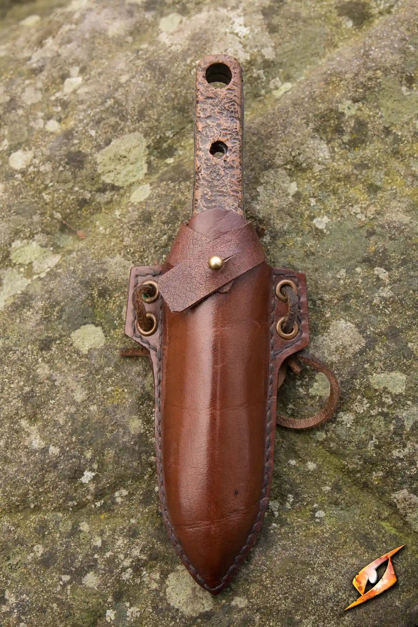 Thrust Knife & Holder