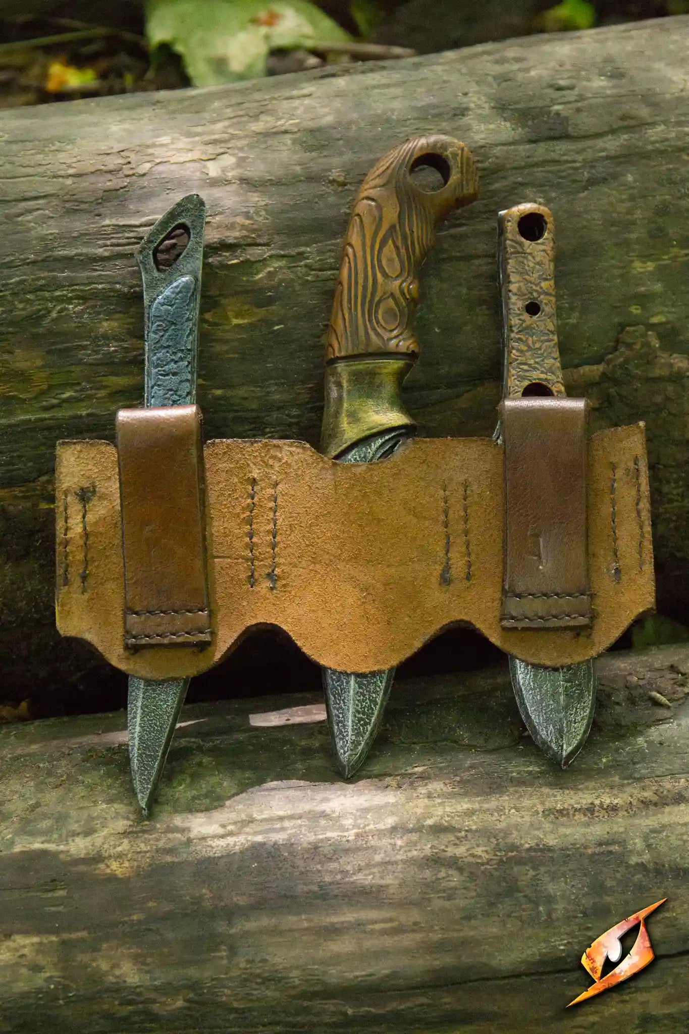 Rogue Knife Set & Holder