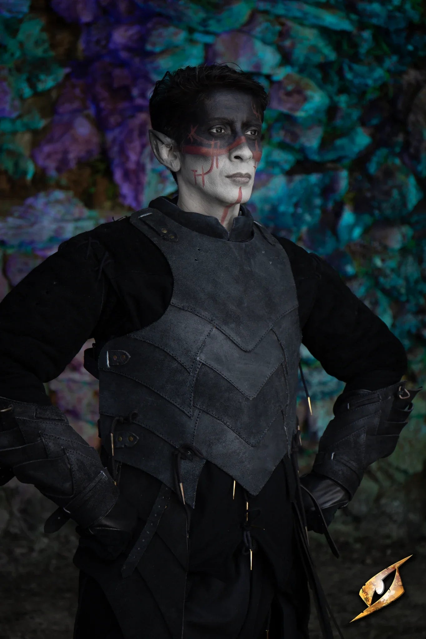 Shadow Armour Set - Suede