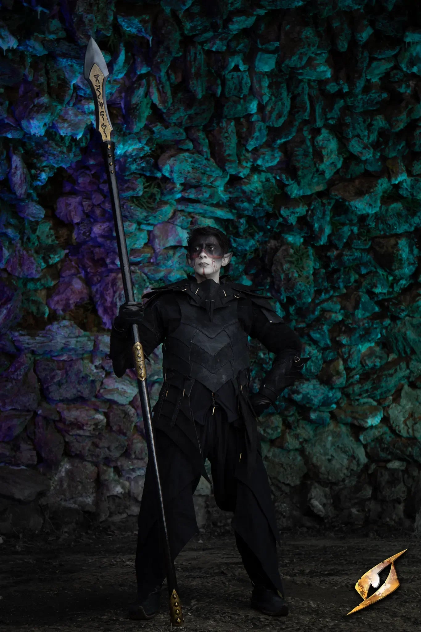 Shadow Armour Set - Suede