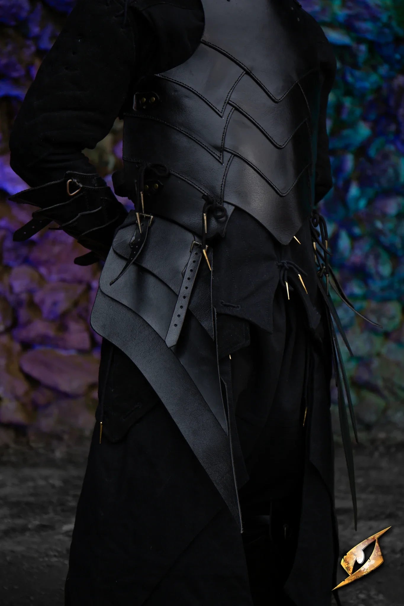 Shadow Armour Tassets