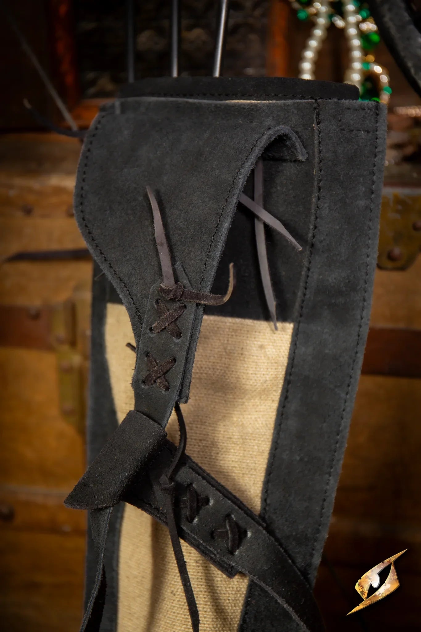 Imperial Quiver - Suede