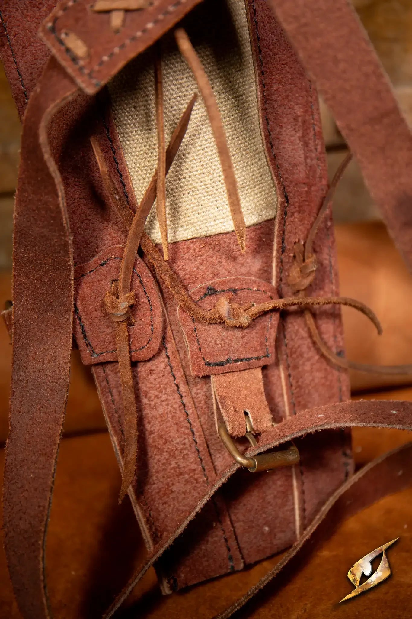 Imperial Quiver - Suede