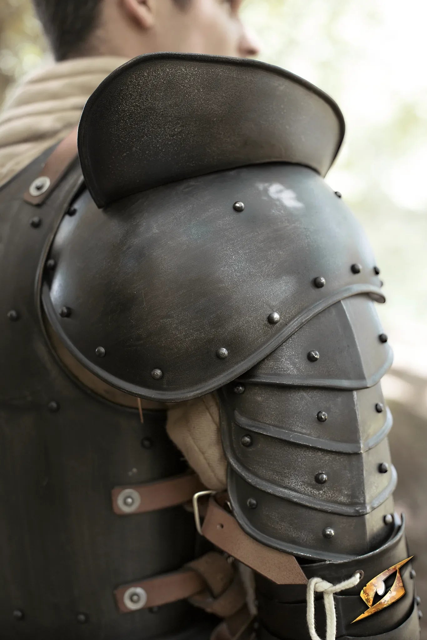 Shoulder Plates Giant Warrior