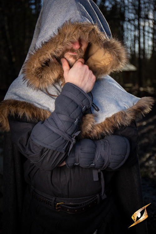 Padded Bracers & Greaves