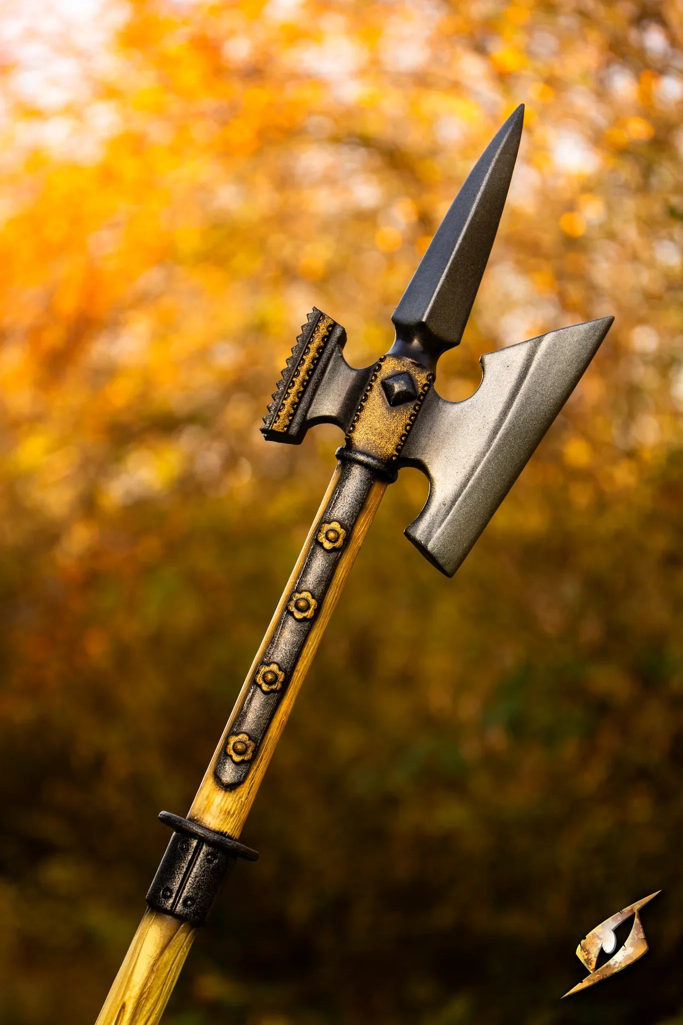 Battle Standard - Halberd Top