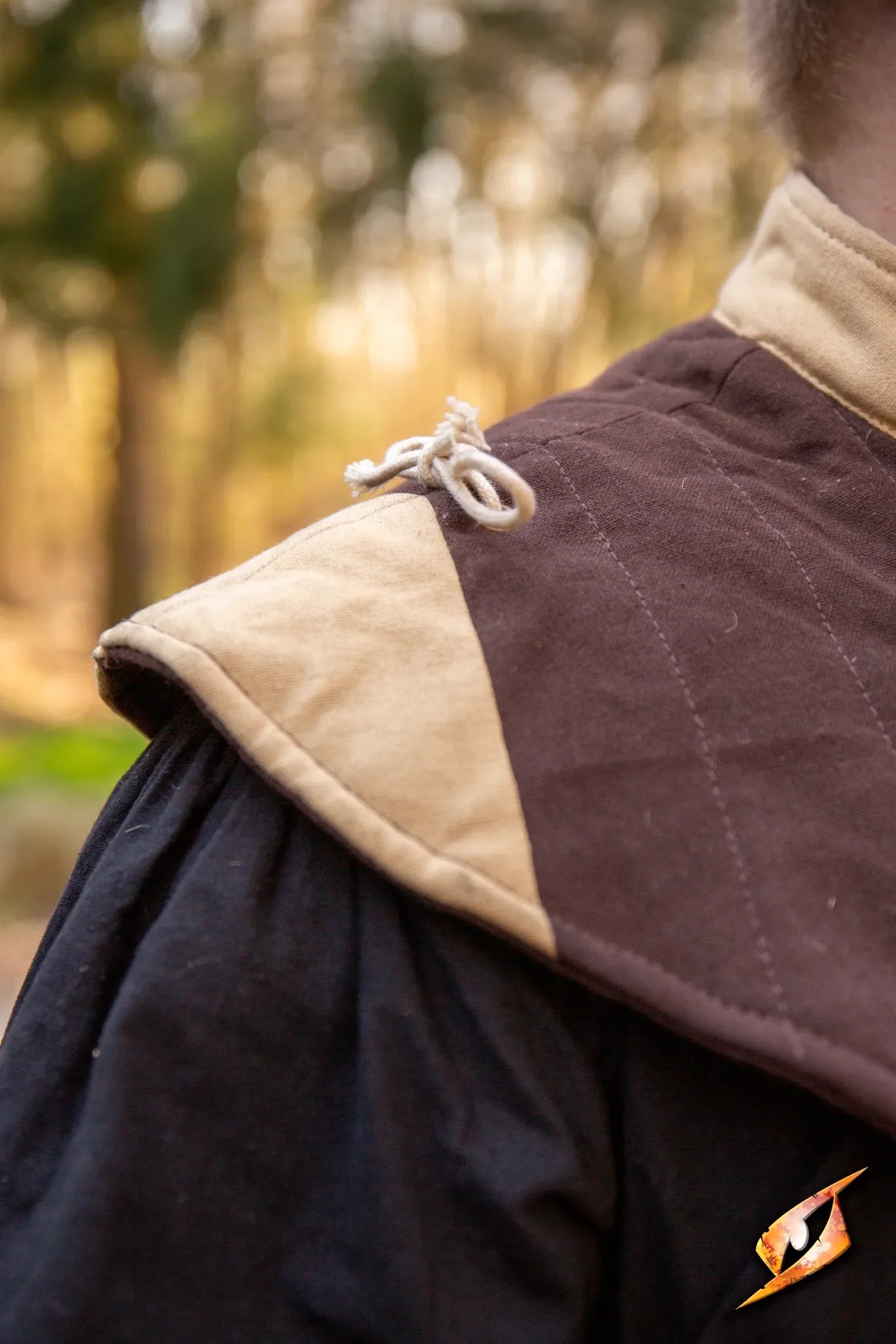 Scout Shoulder Gambeson