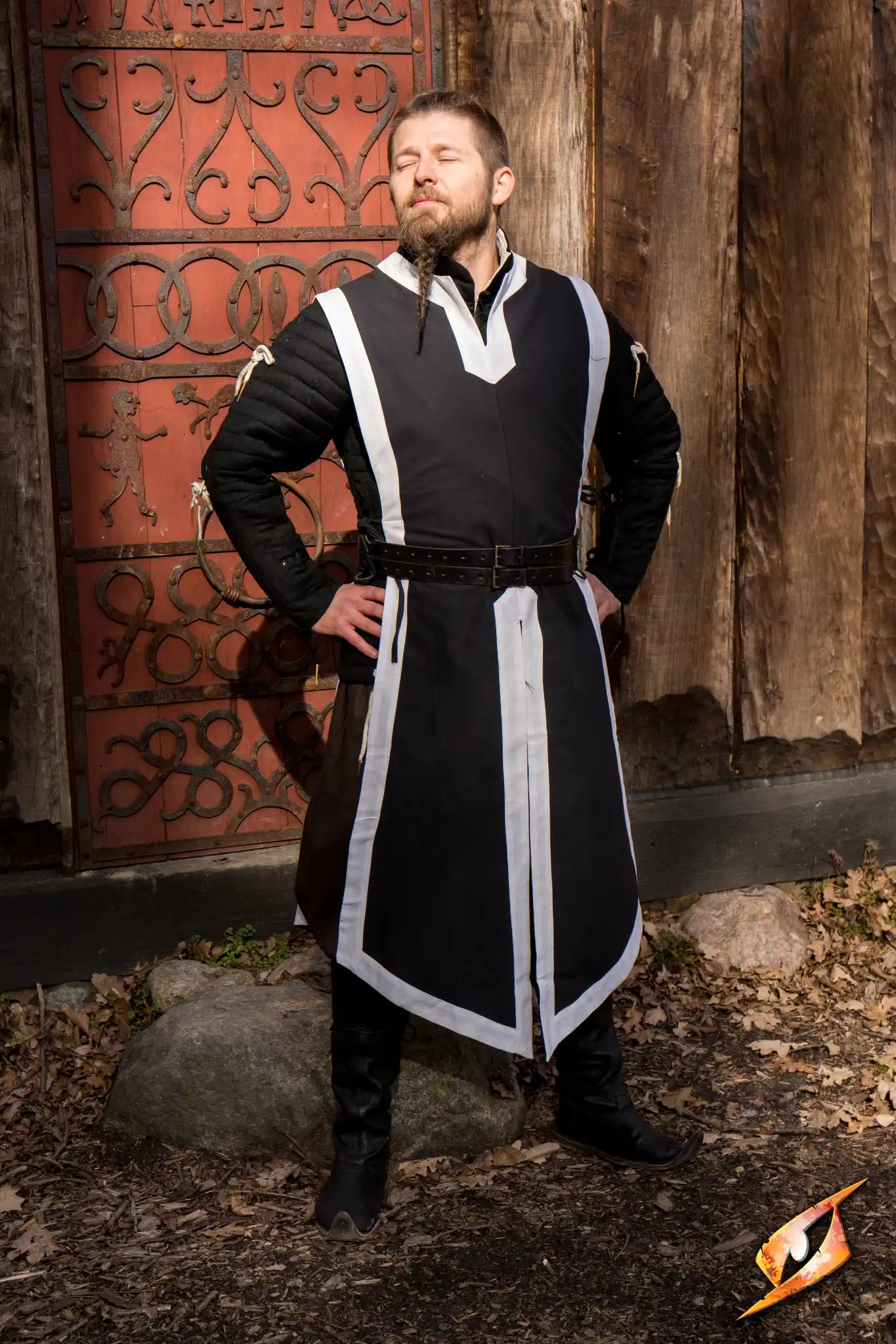 Basic Tabard