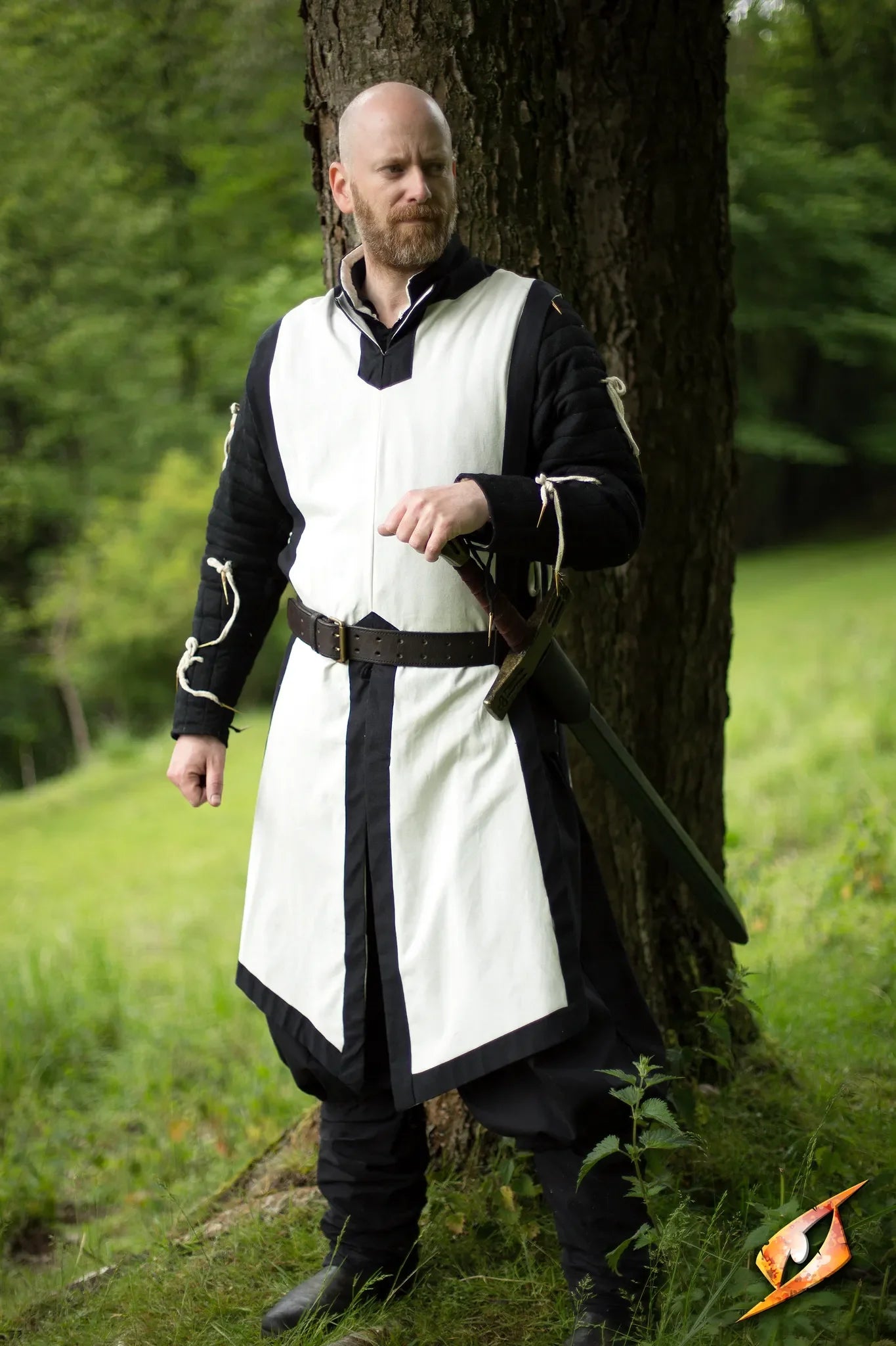 Basic Tabard