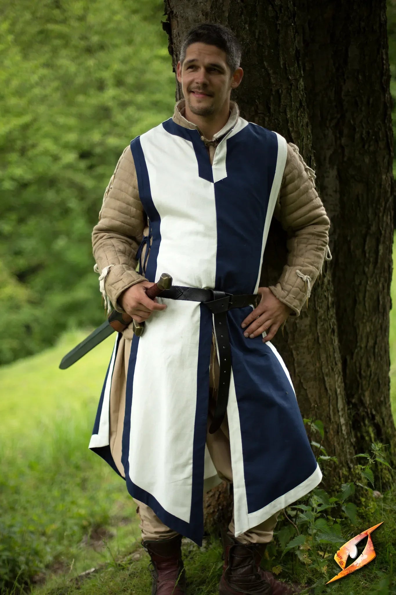 Basic Tabard