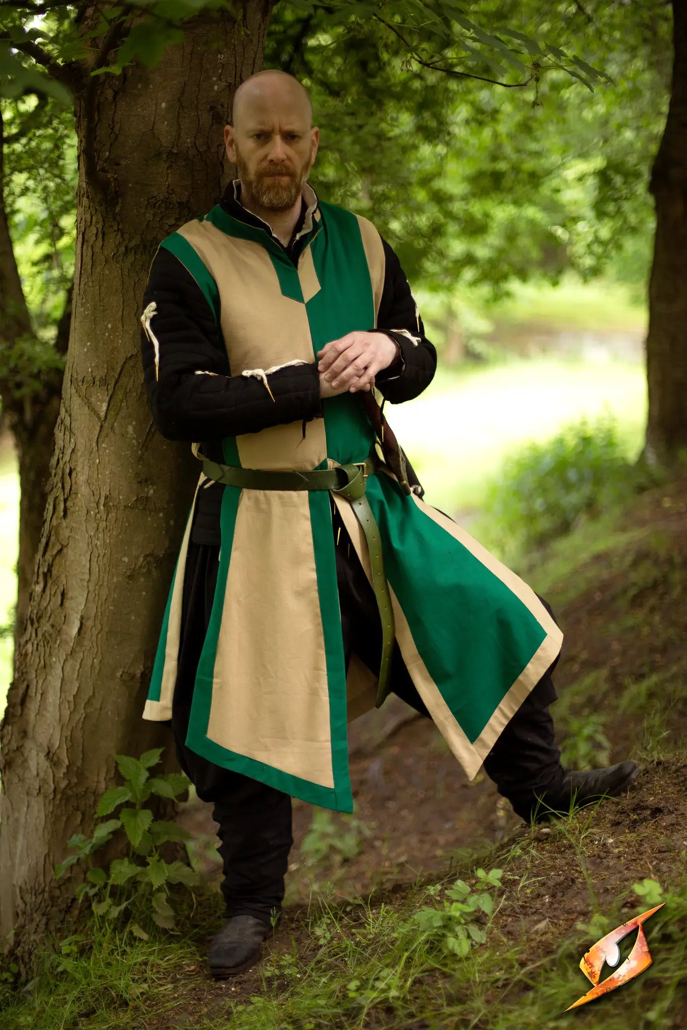 Basic Tabard