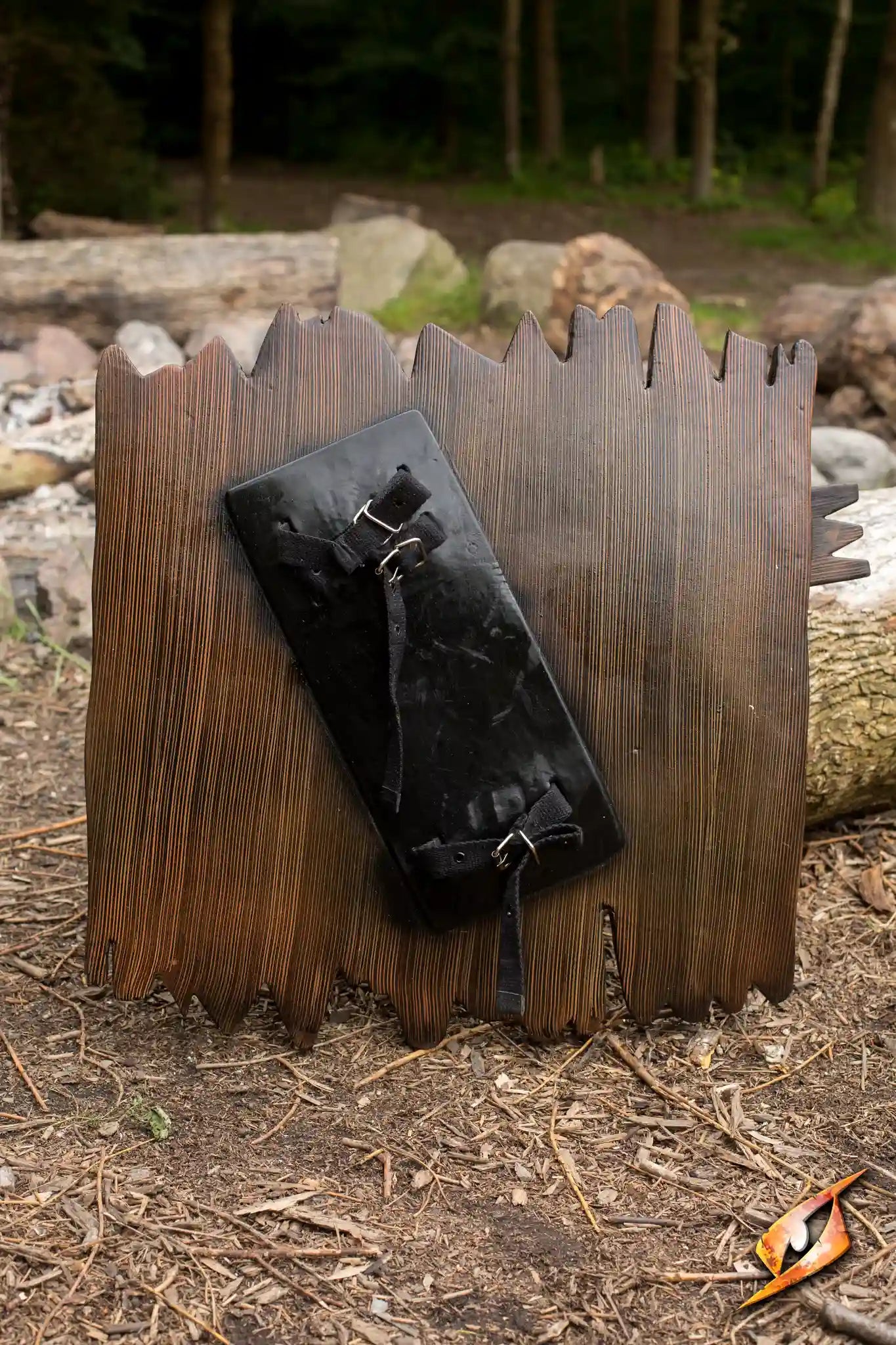 Orc Waanaz Shield - Wood - 60x66 cm