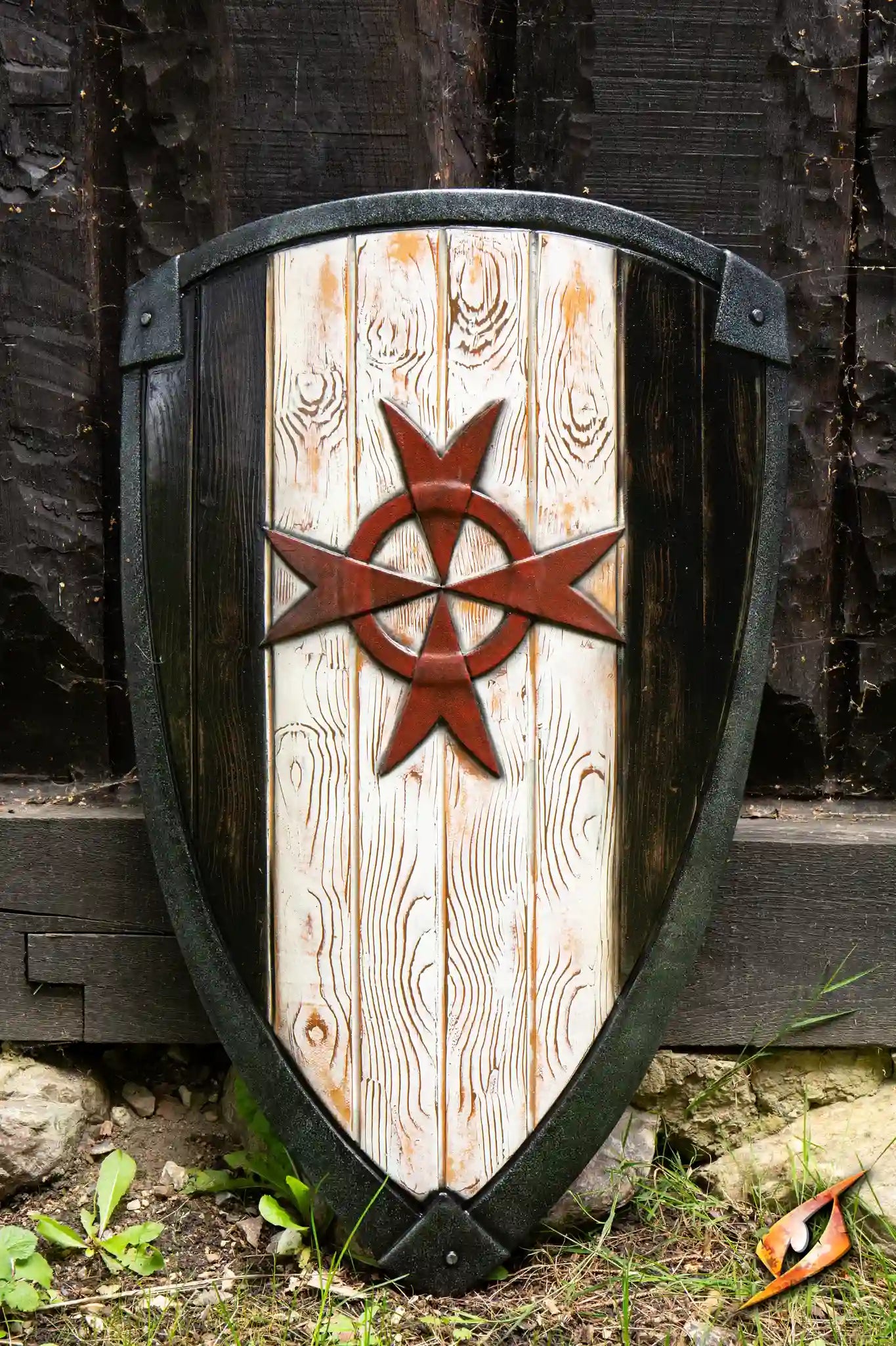 Templar Shield - 90x60 cm
