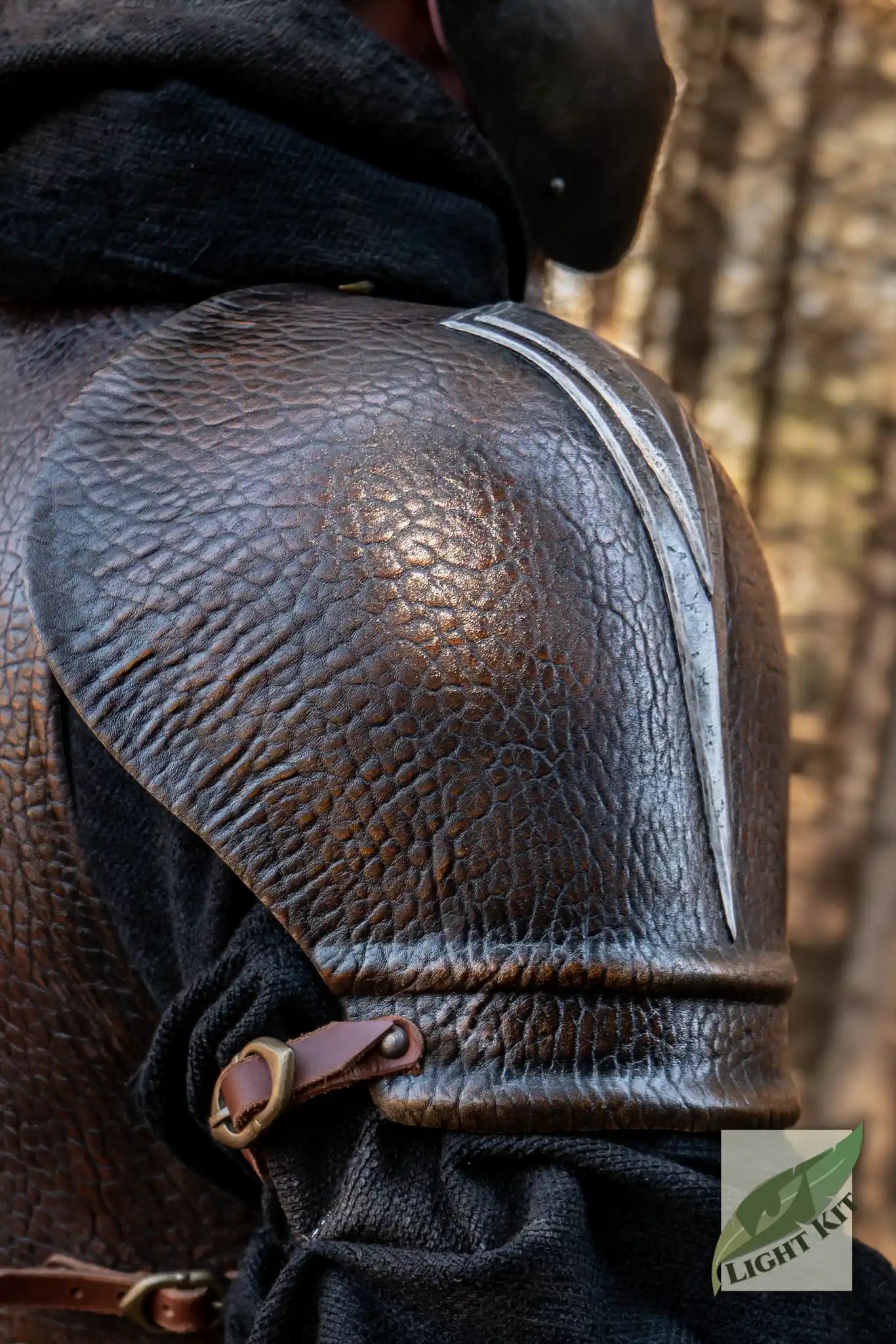 Barbarian Pauldrons PU - One size