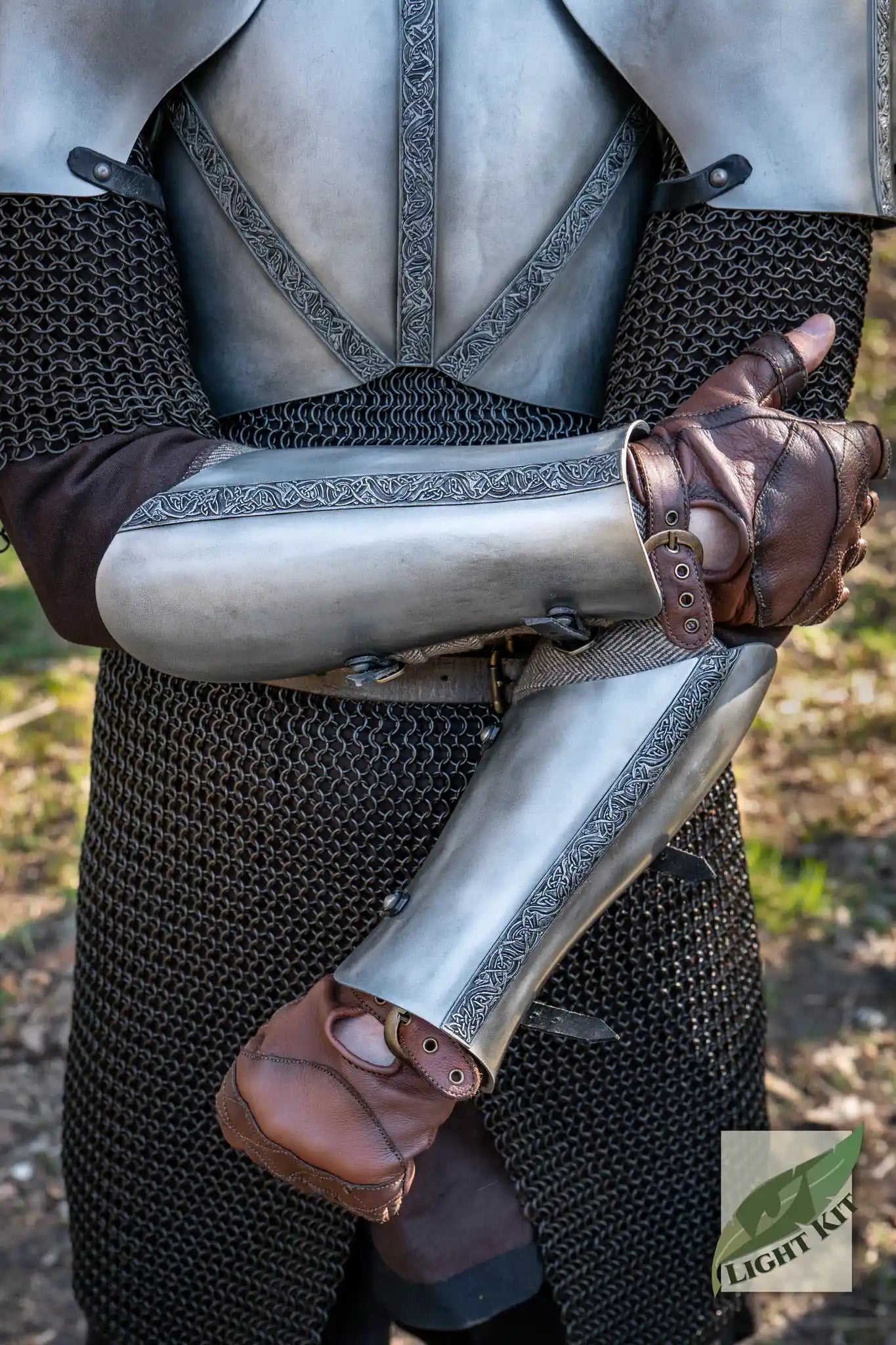 Nordic bracers