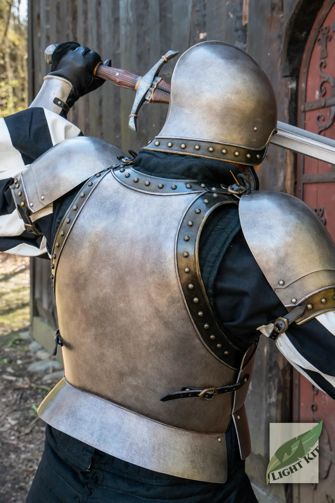 Knightly Armour Set