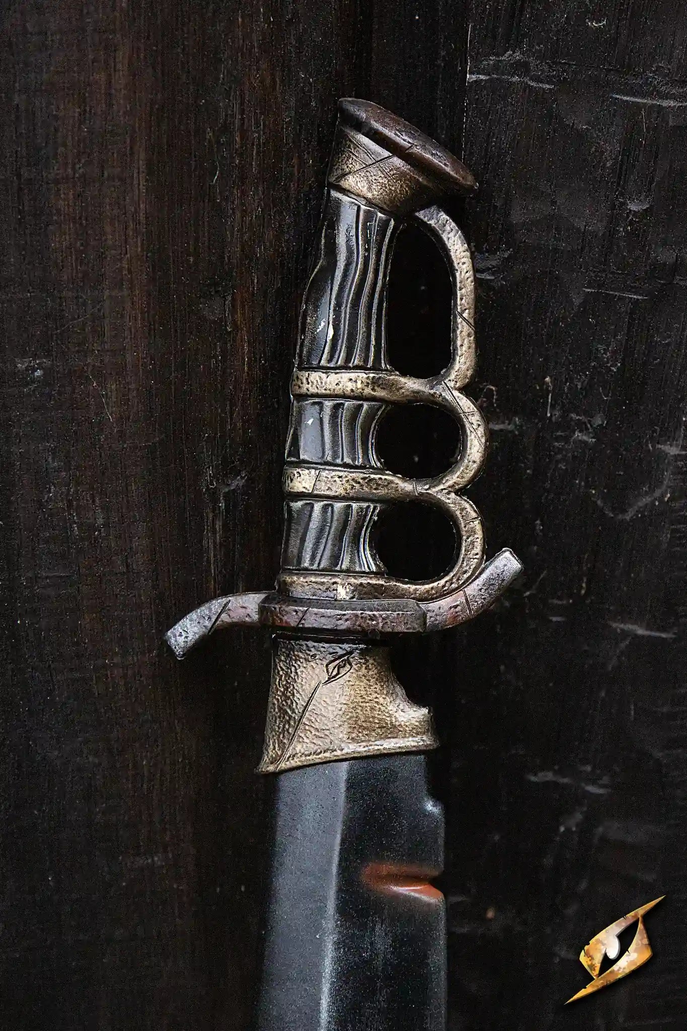 Battleworn Trench Knife