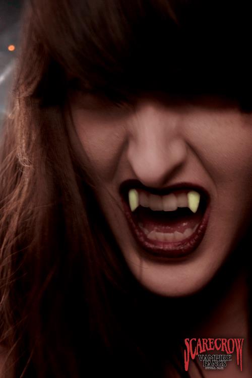 ScareCrow Vampire Fangs - Classic
