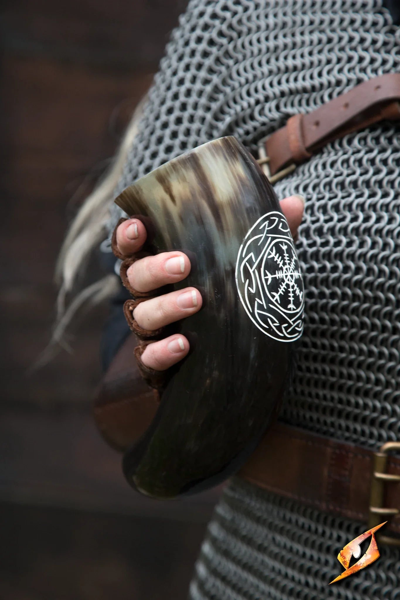 Aegishjalmur Horn With Stand