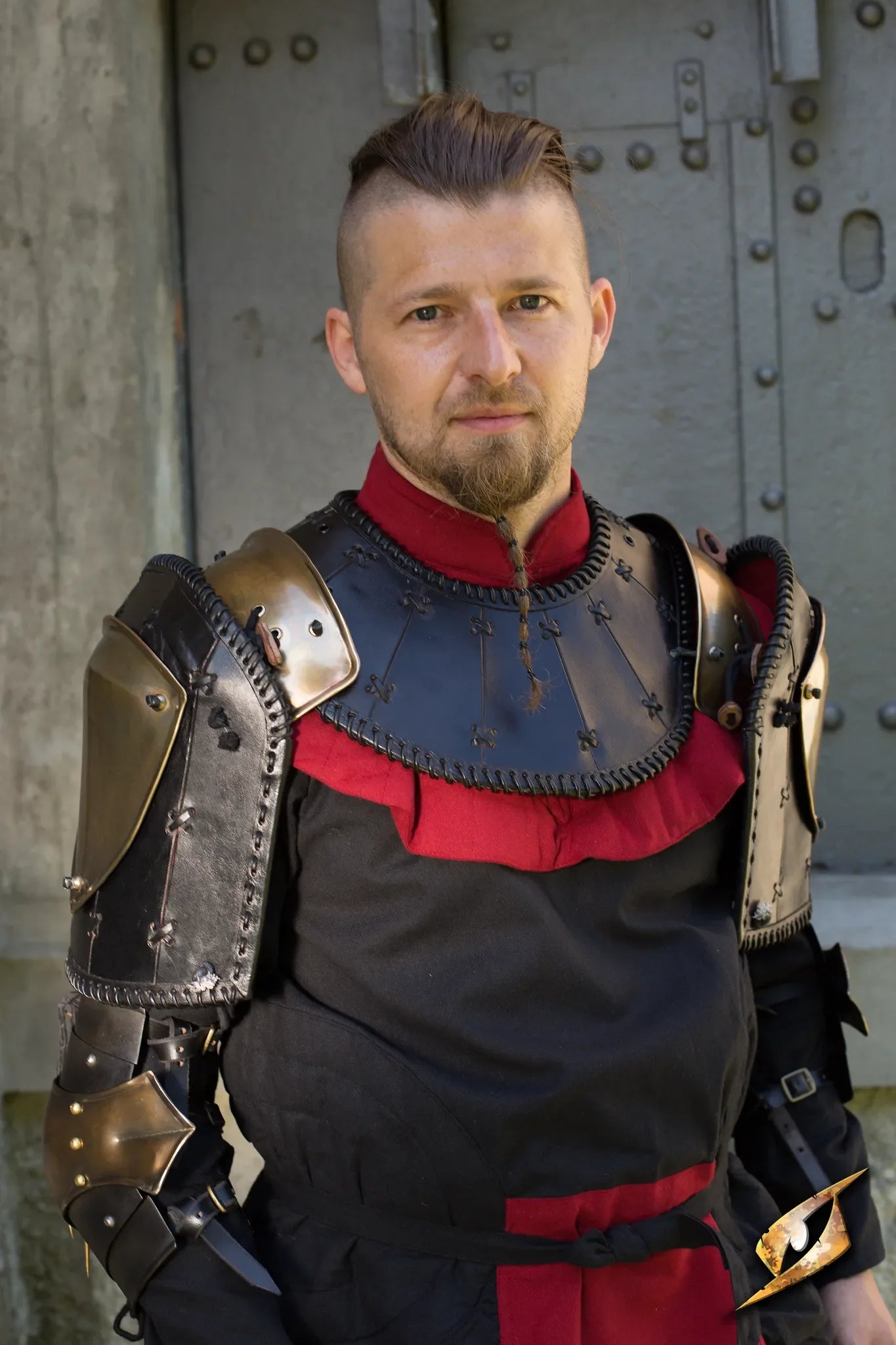 CQ Ratio Gorget W. Shoulders