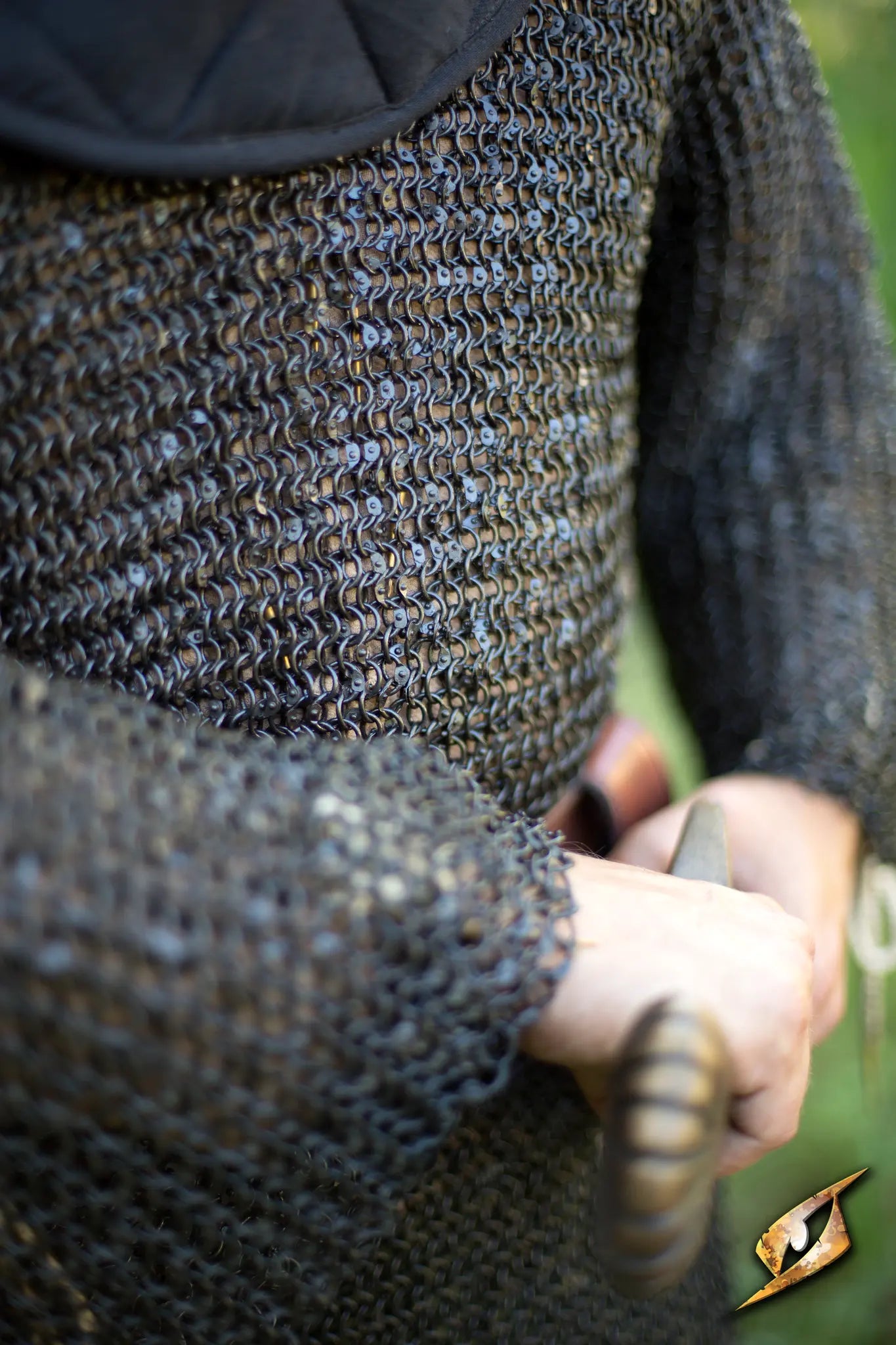 Chainmail - Long Sleeved - Riveted