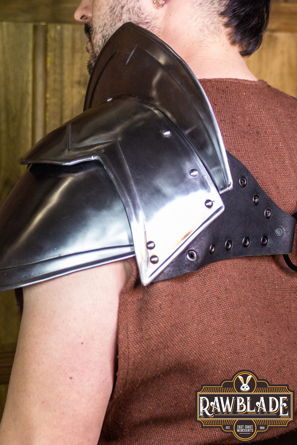 Artemisia Single Pauldron