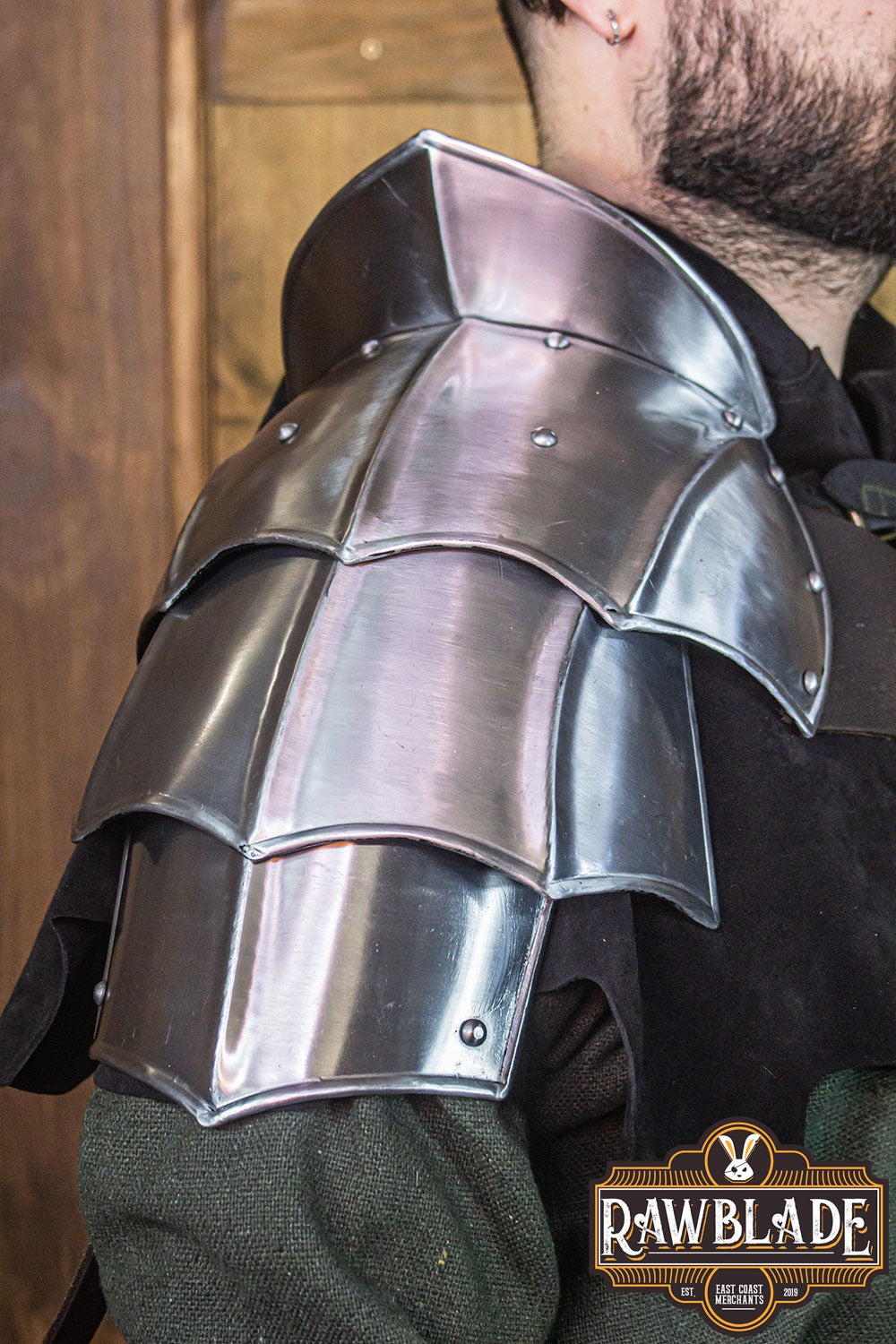 Mordred Single Pauldron