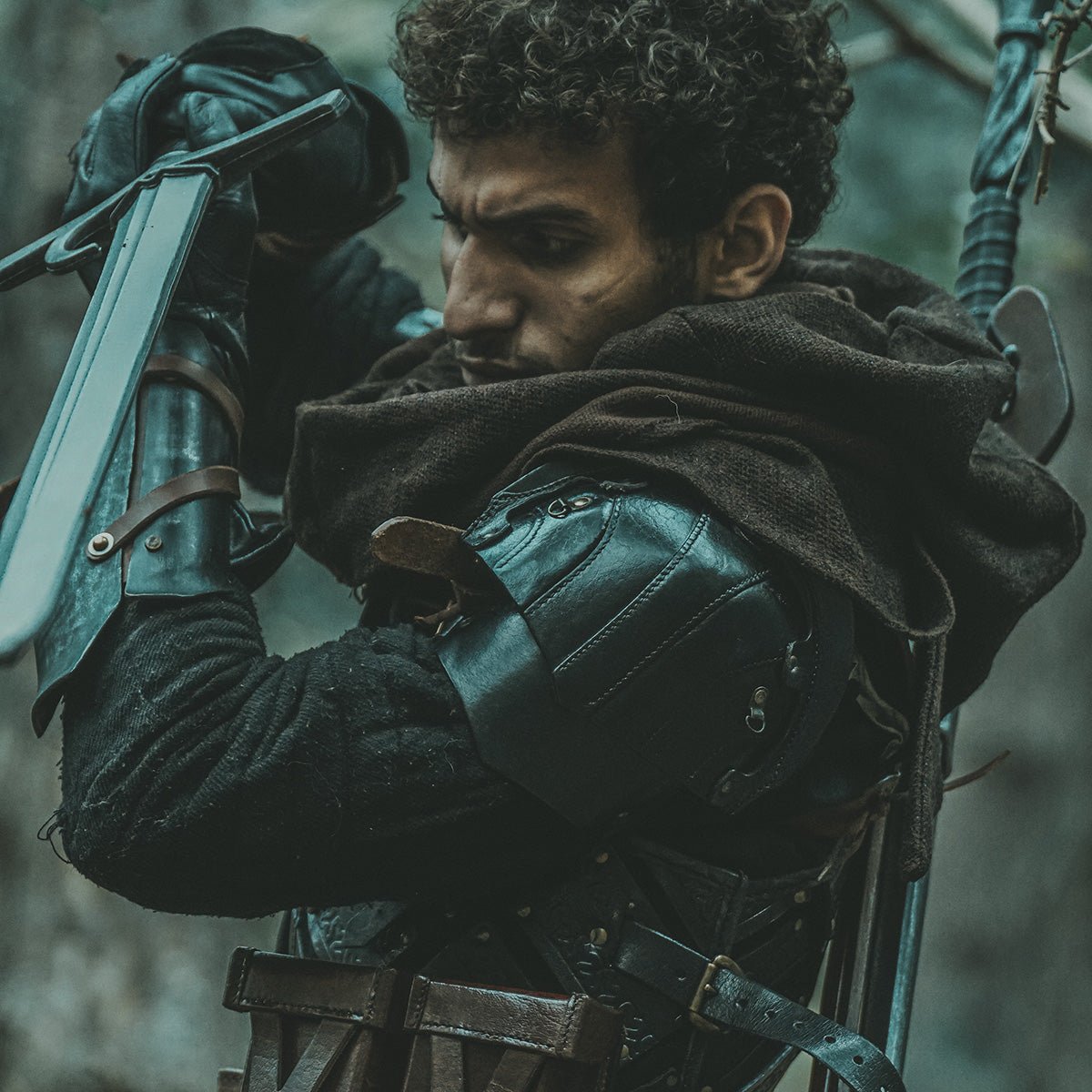 Layering & Accessories for LARP Costumes - Epic Armoury Denmark