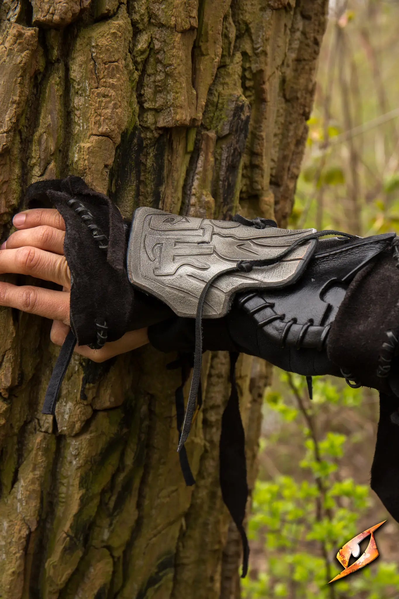 Bone Bracer