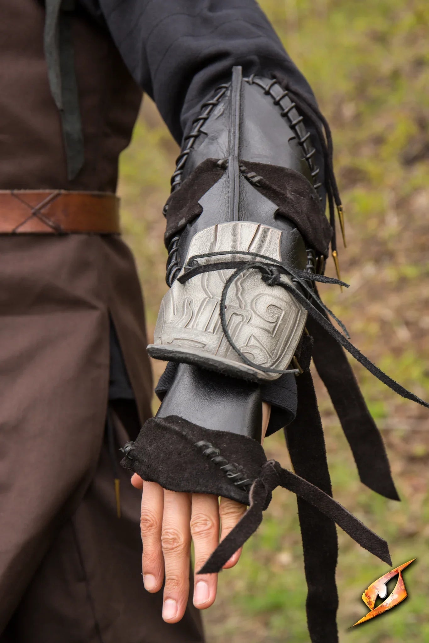 Bone Bracer