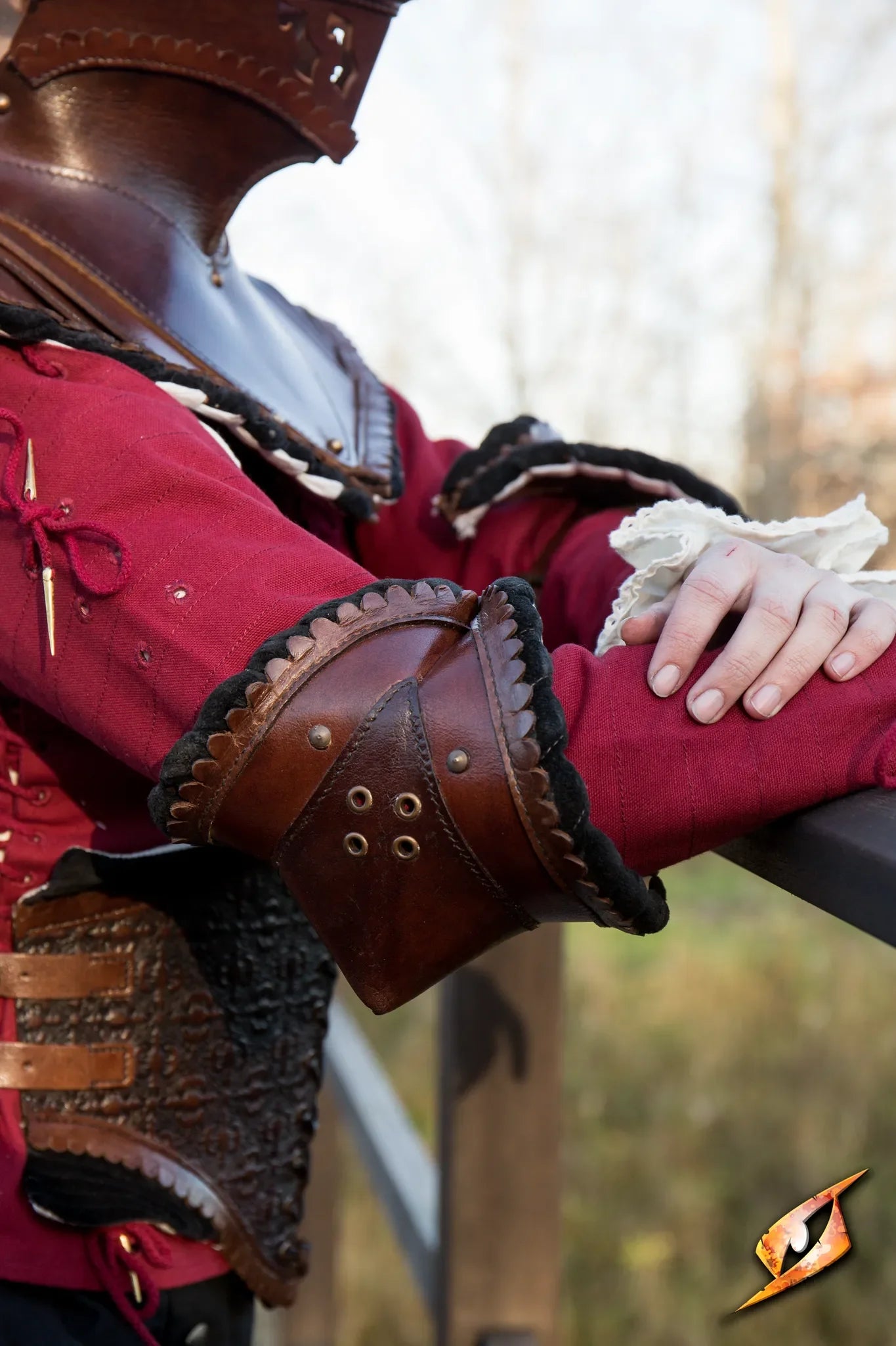 Noble Leather Couter