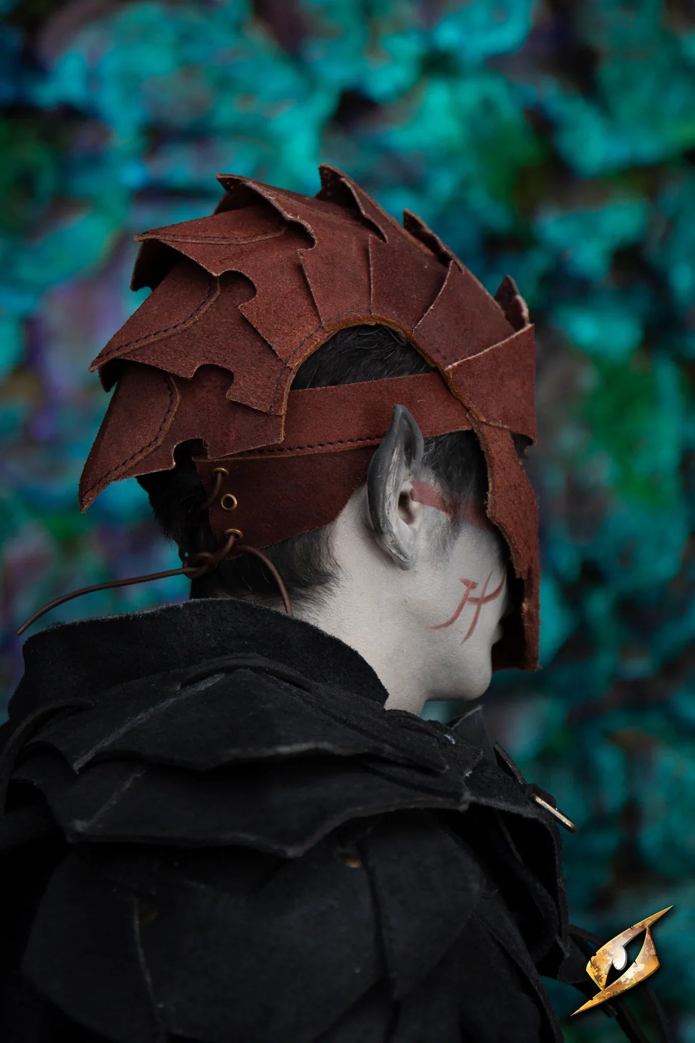 Assassin helmet - Suede