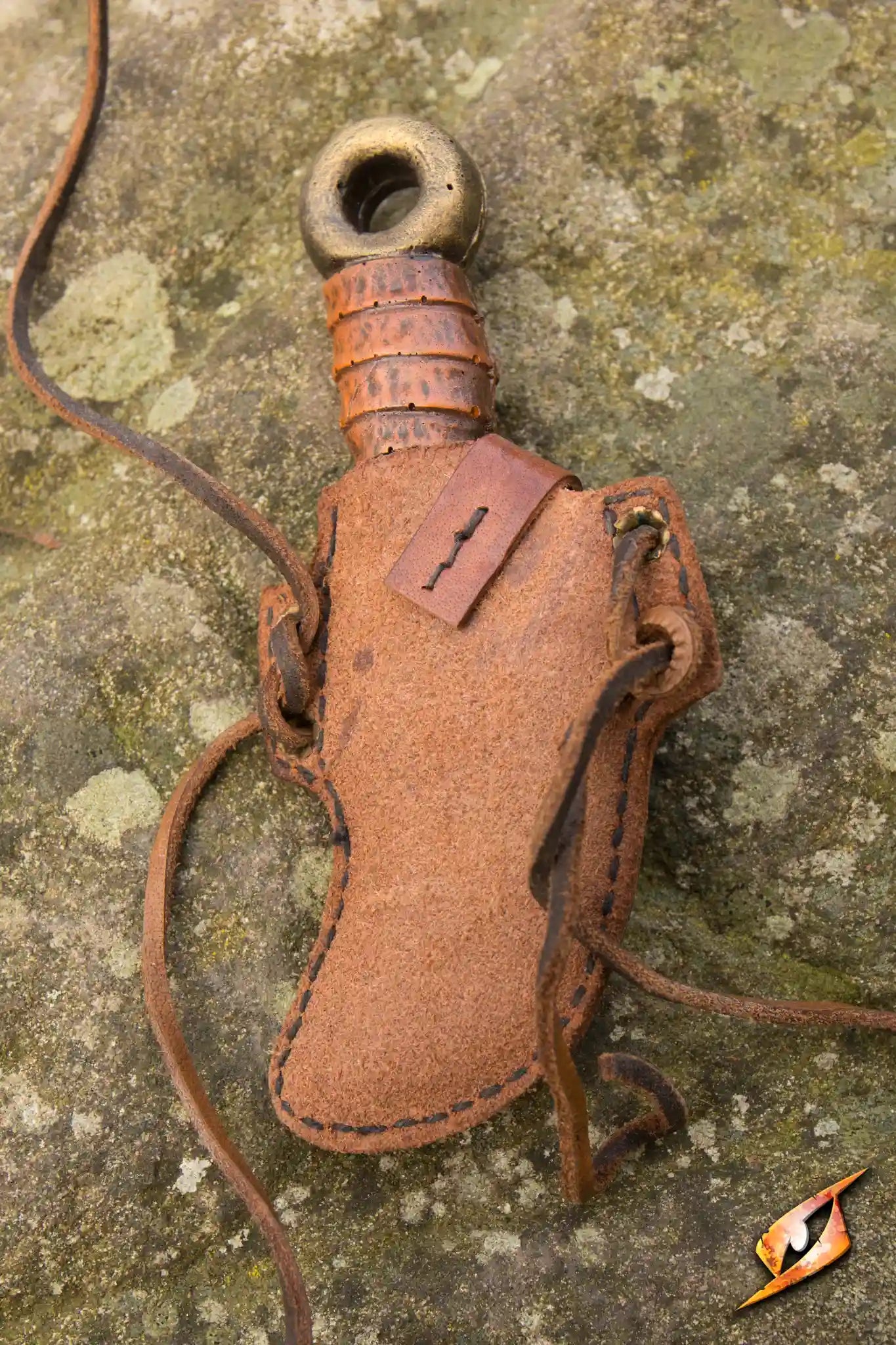 Skinner Knife & Holder