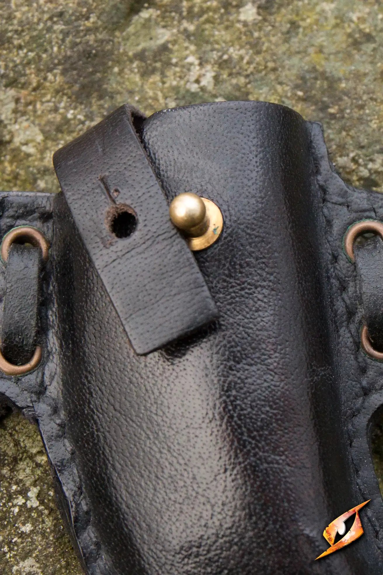 Skinner Knife & Holder