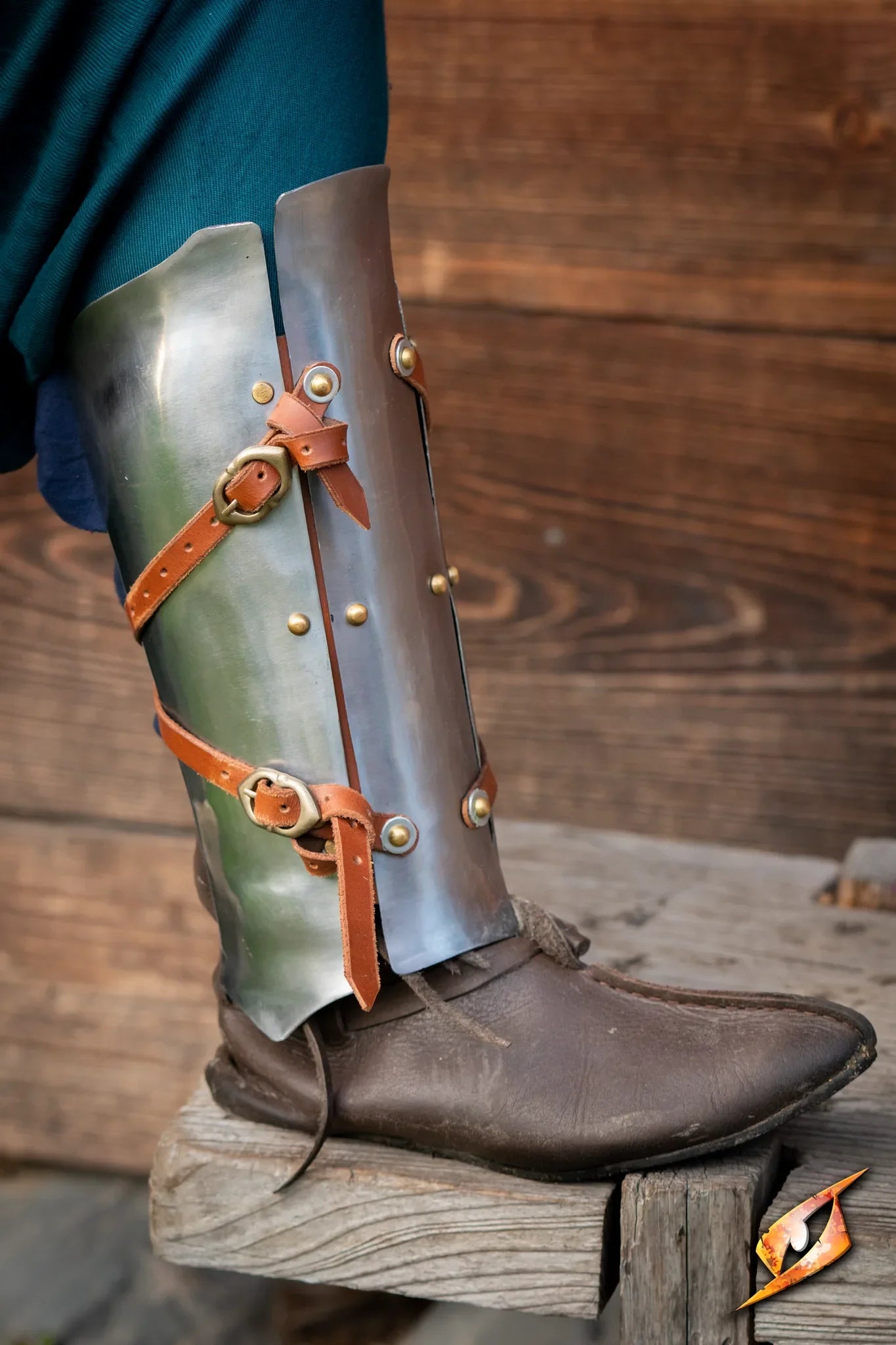 Renegade Complete Armour Set - Feminine