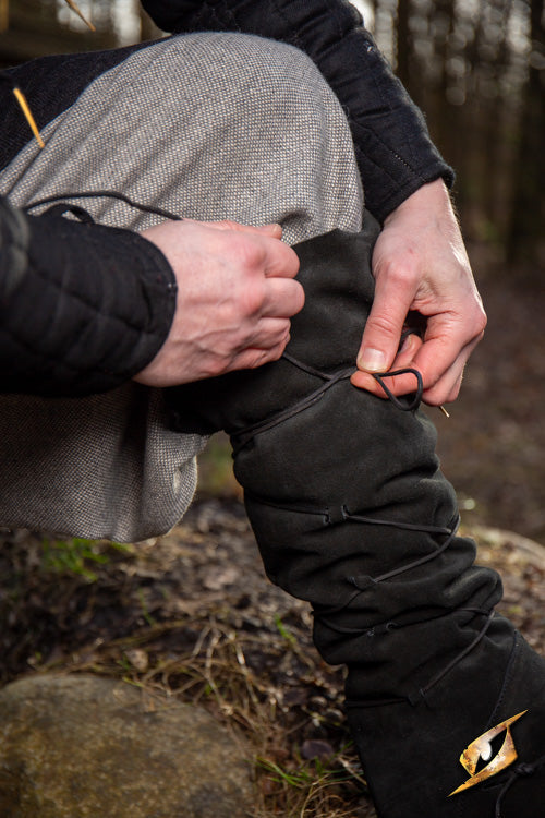 Theoderic gaiters