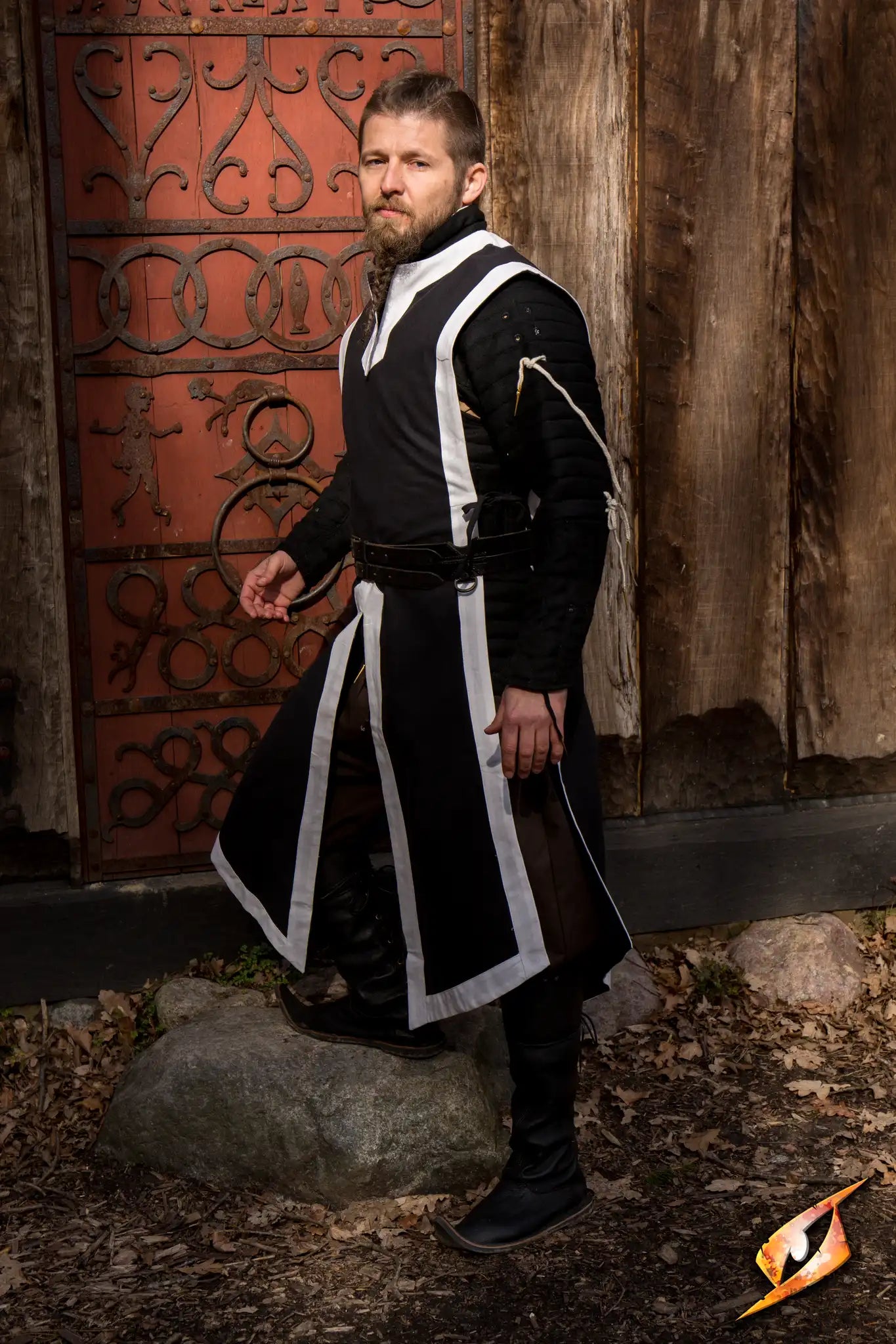 Basic Tabard