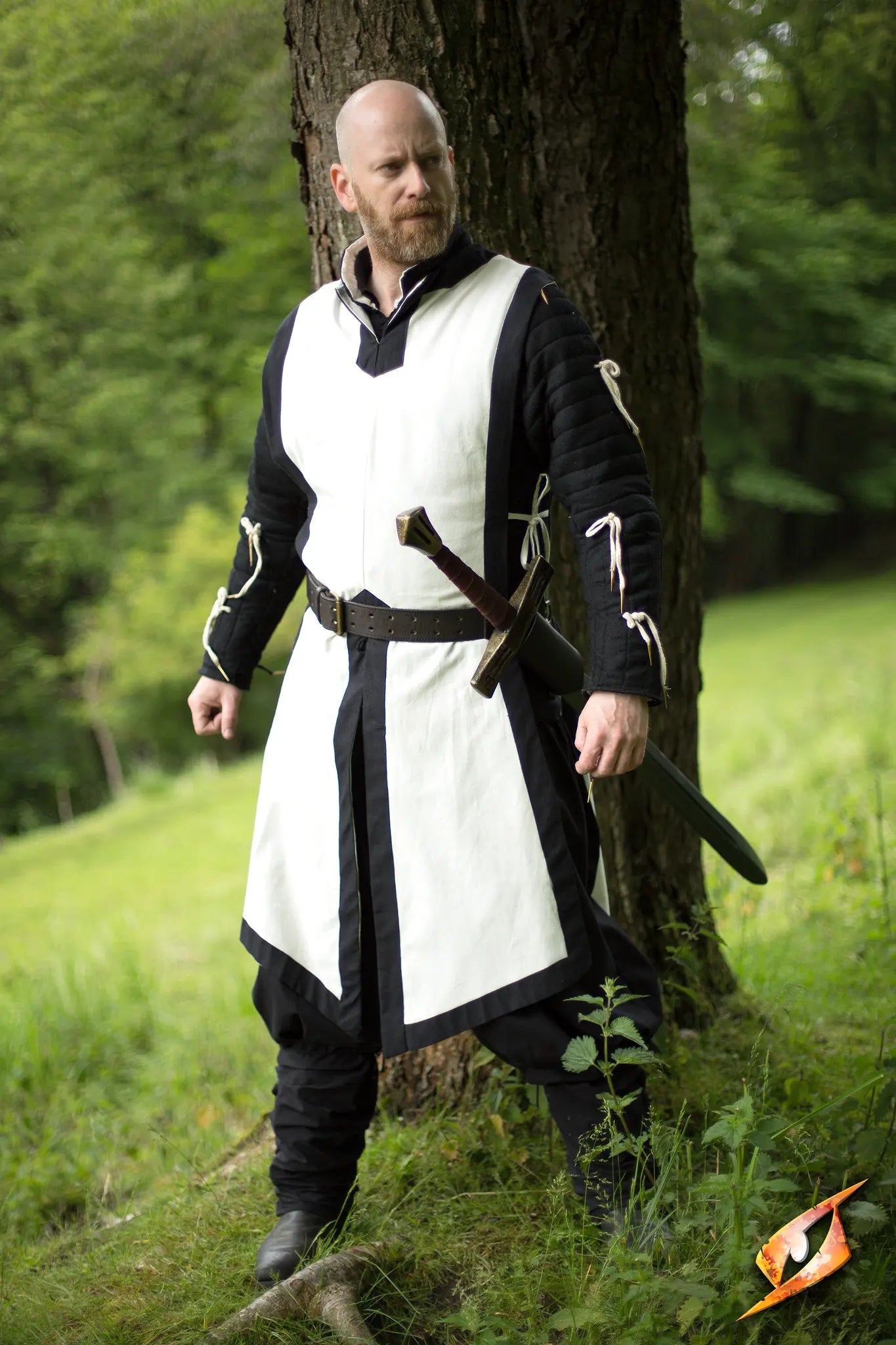 Basic Tabard