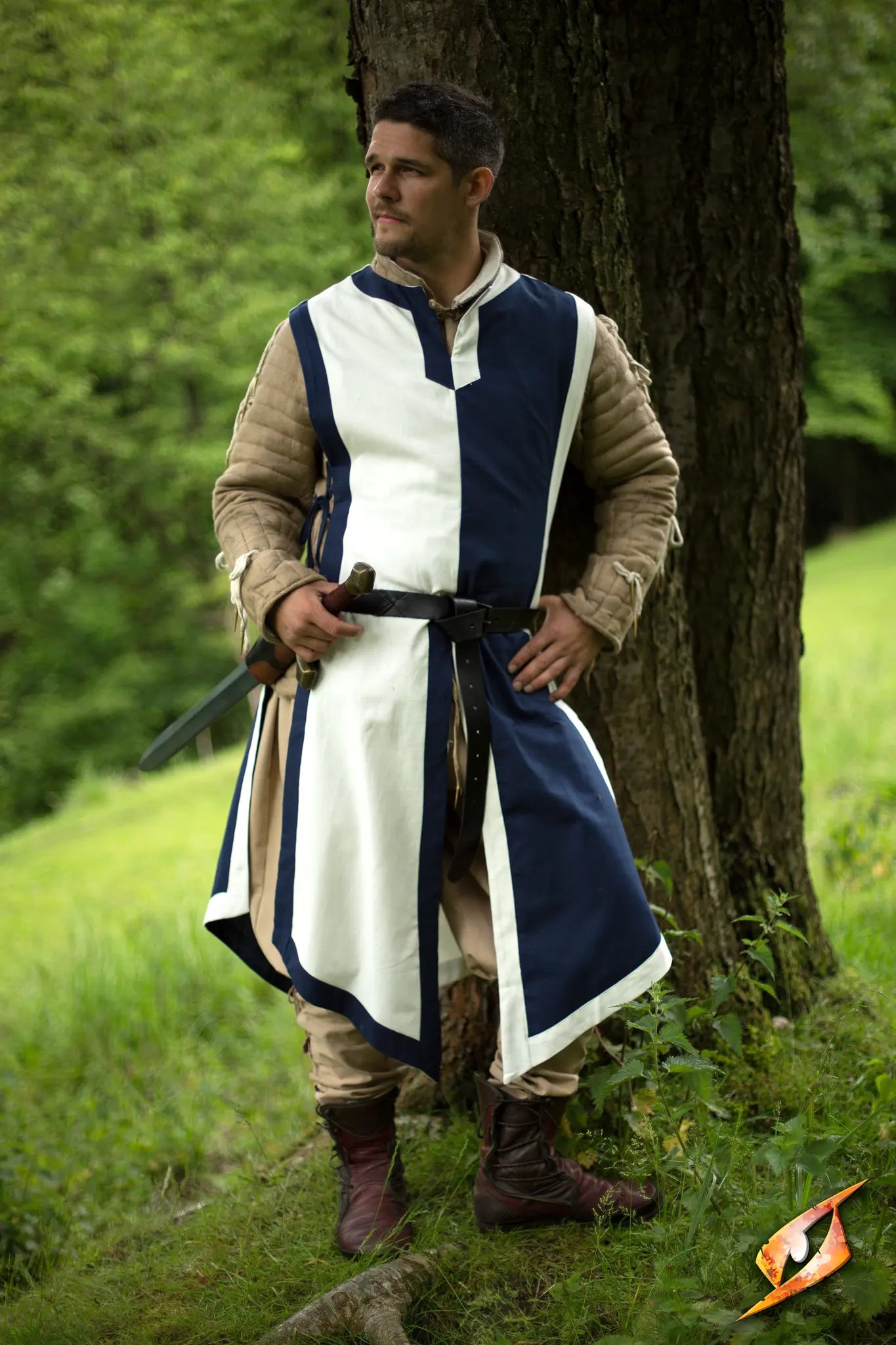 Basic Tabard