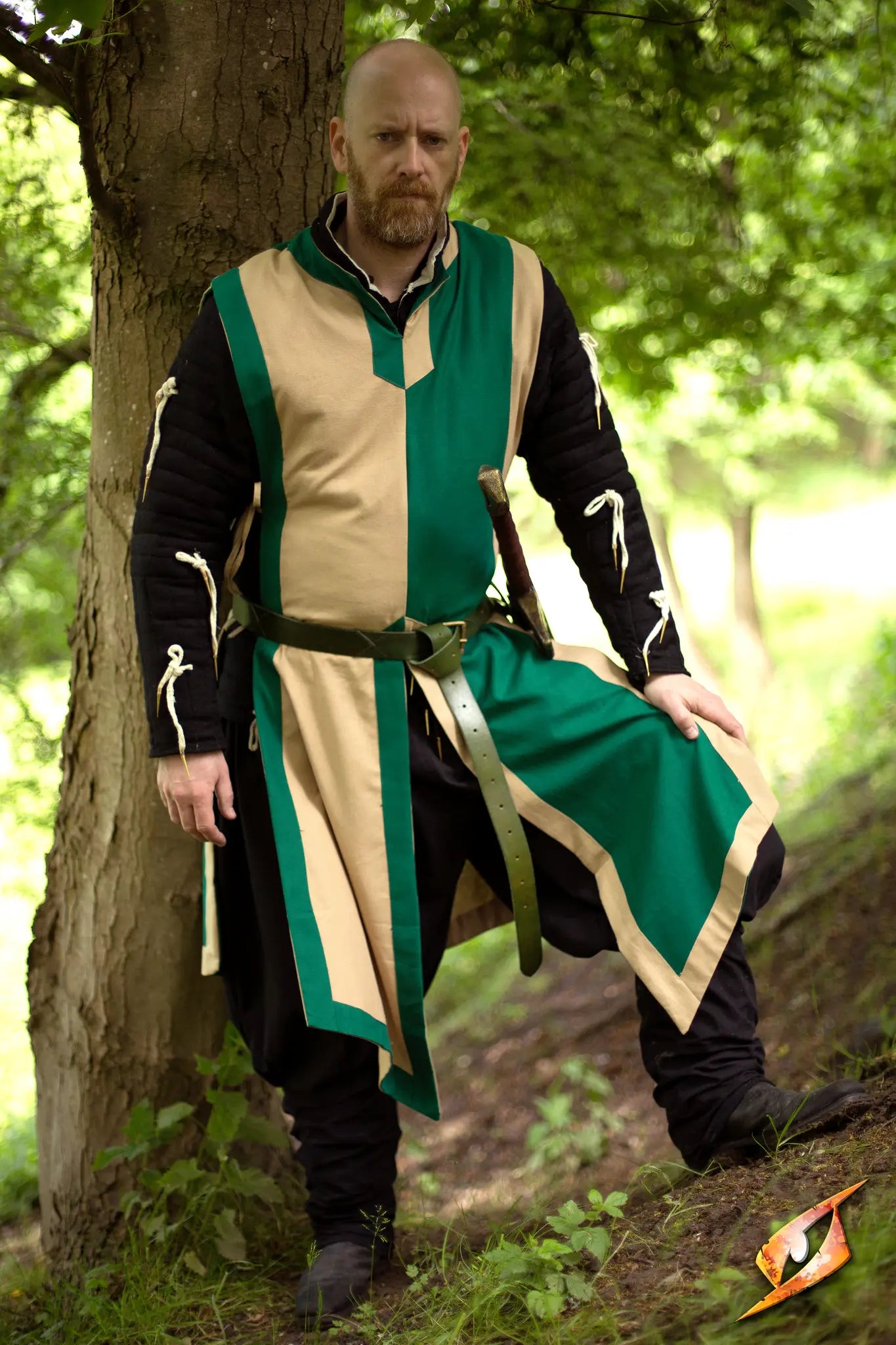 Basic Tabard