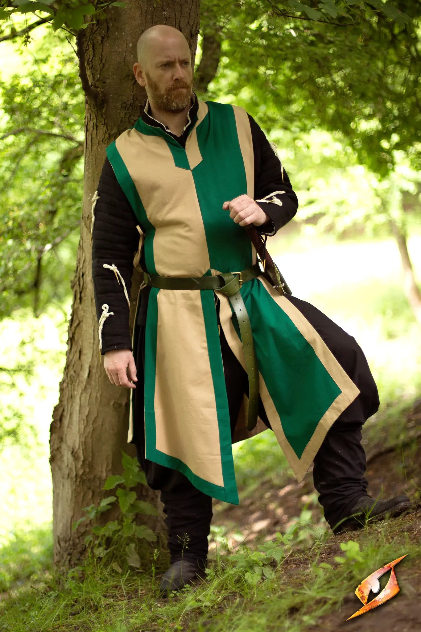 Basic Tabard