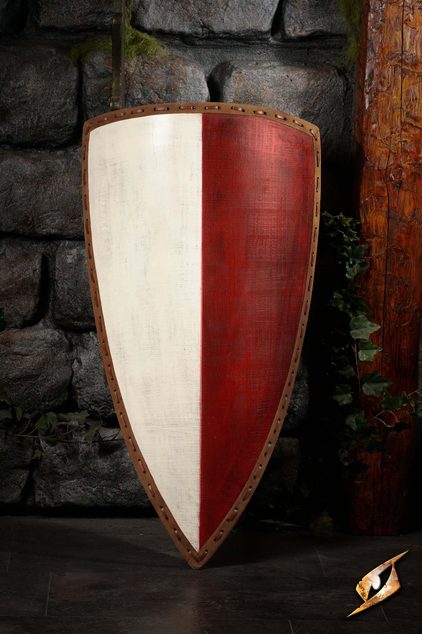 34300200 02%20Heater%20Shield%20White Red