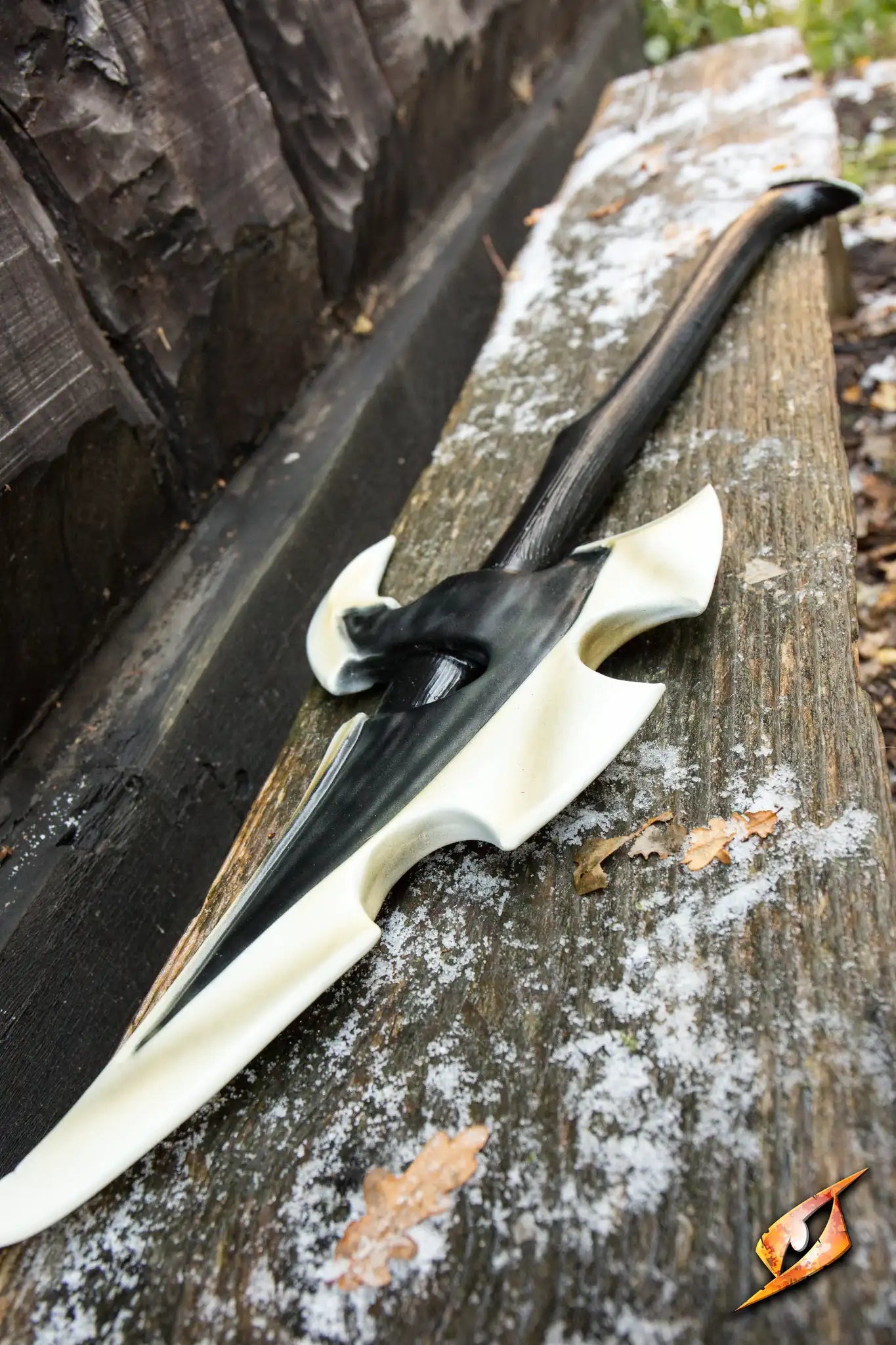 Dark Elven War Axe - 100 cm